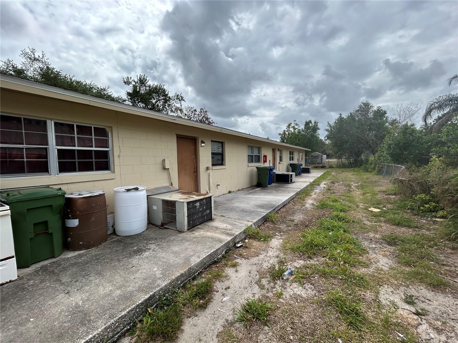 140 AVENUE W NW #3