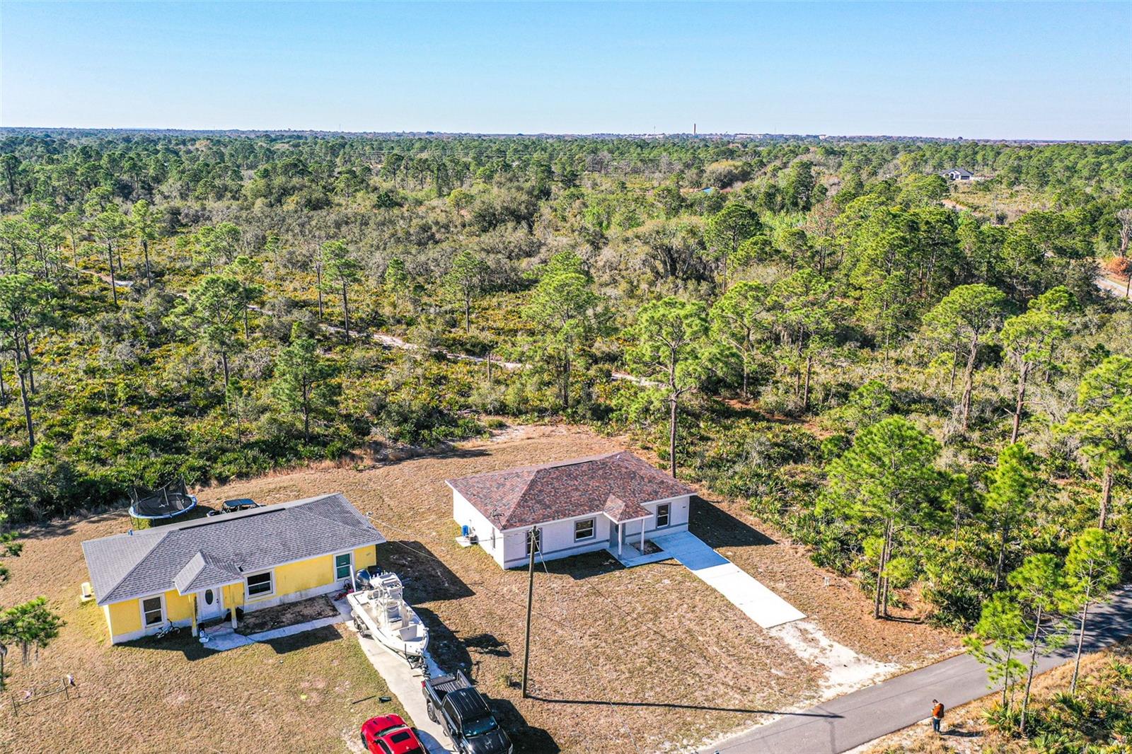 1403 BITTERSWEET ST
