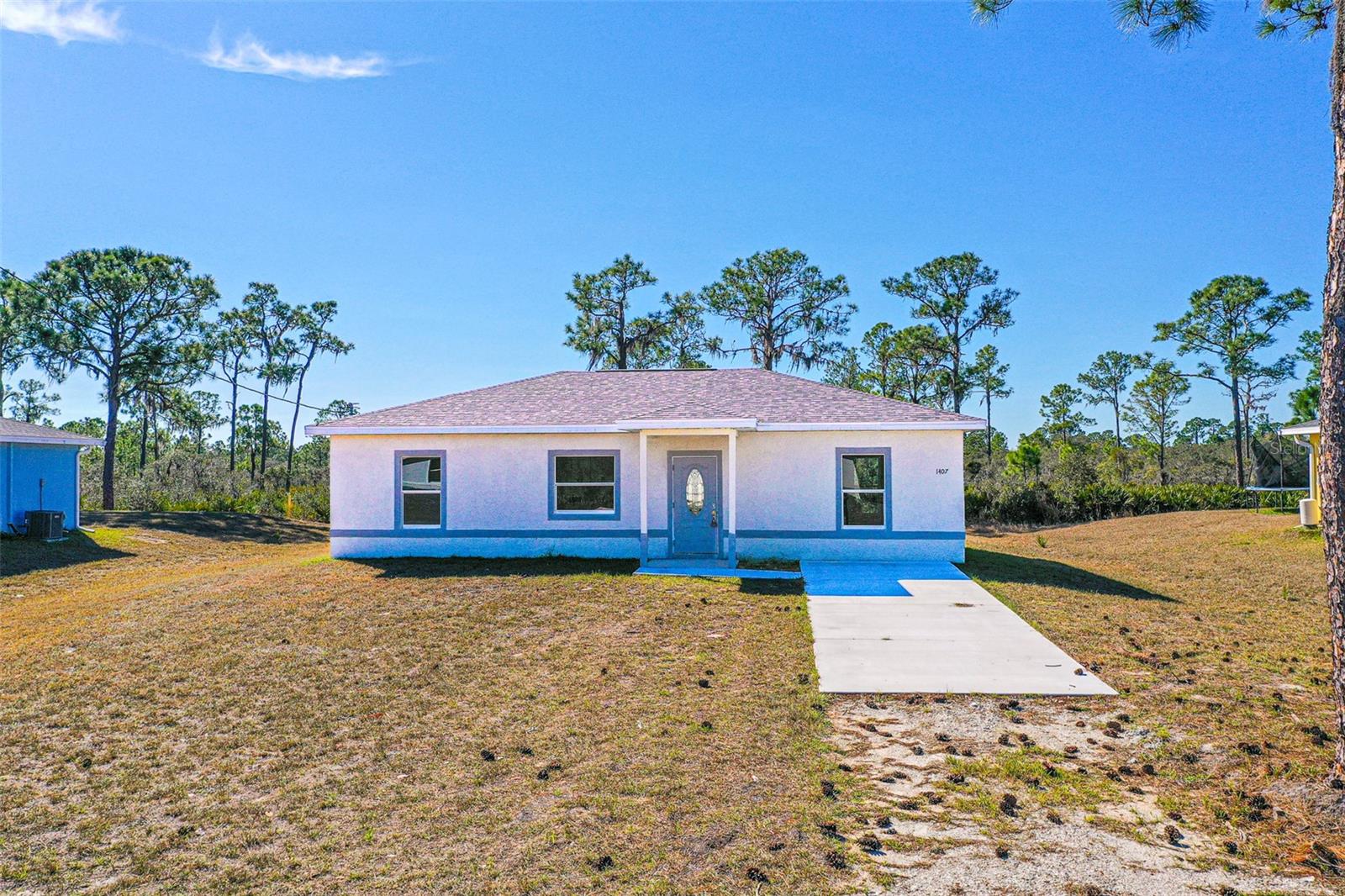 1407 BITTERSWEET ST