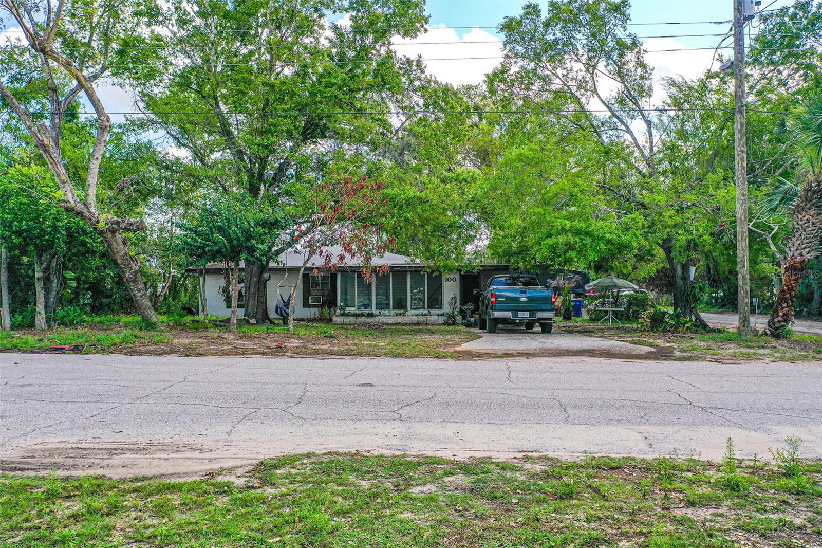 100 N SELF AVE