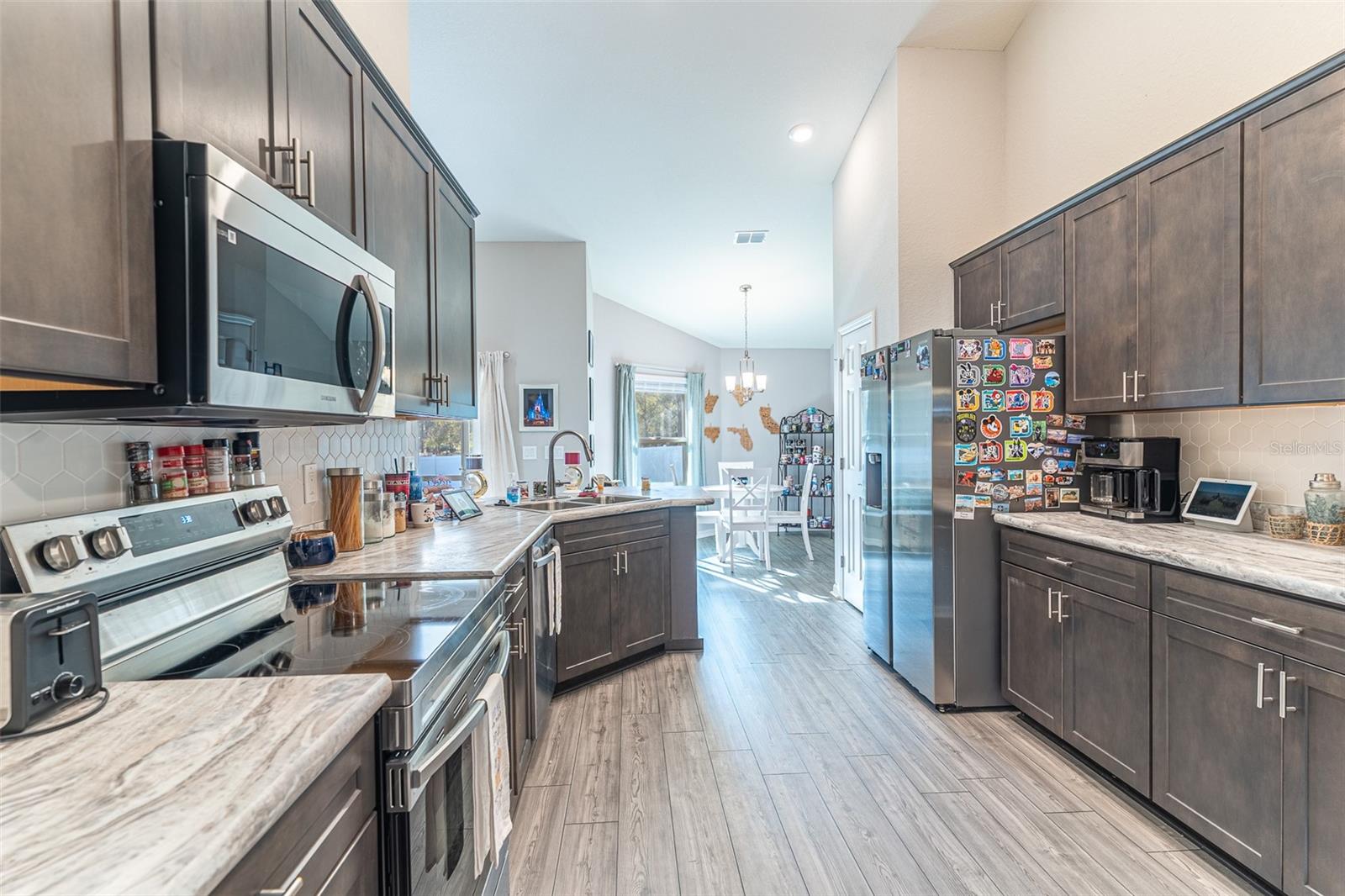 1097 SANDPIPER LOOP