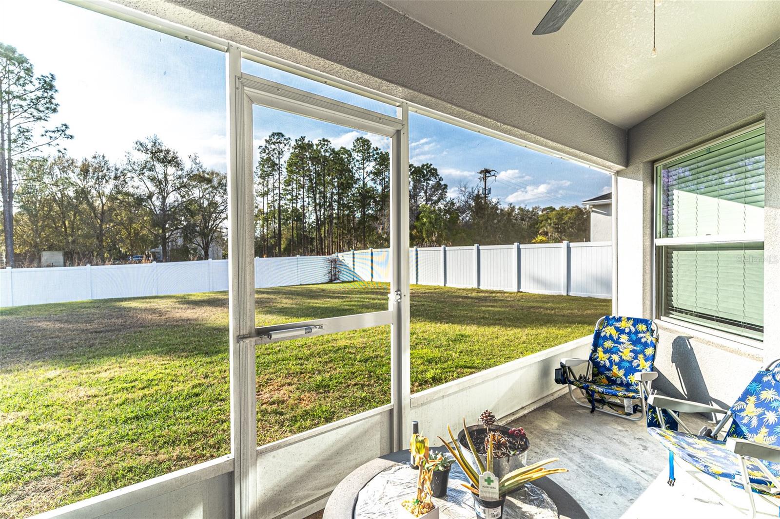 1097 SANDPIPER LOOP