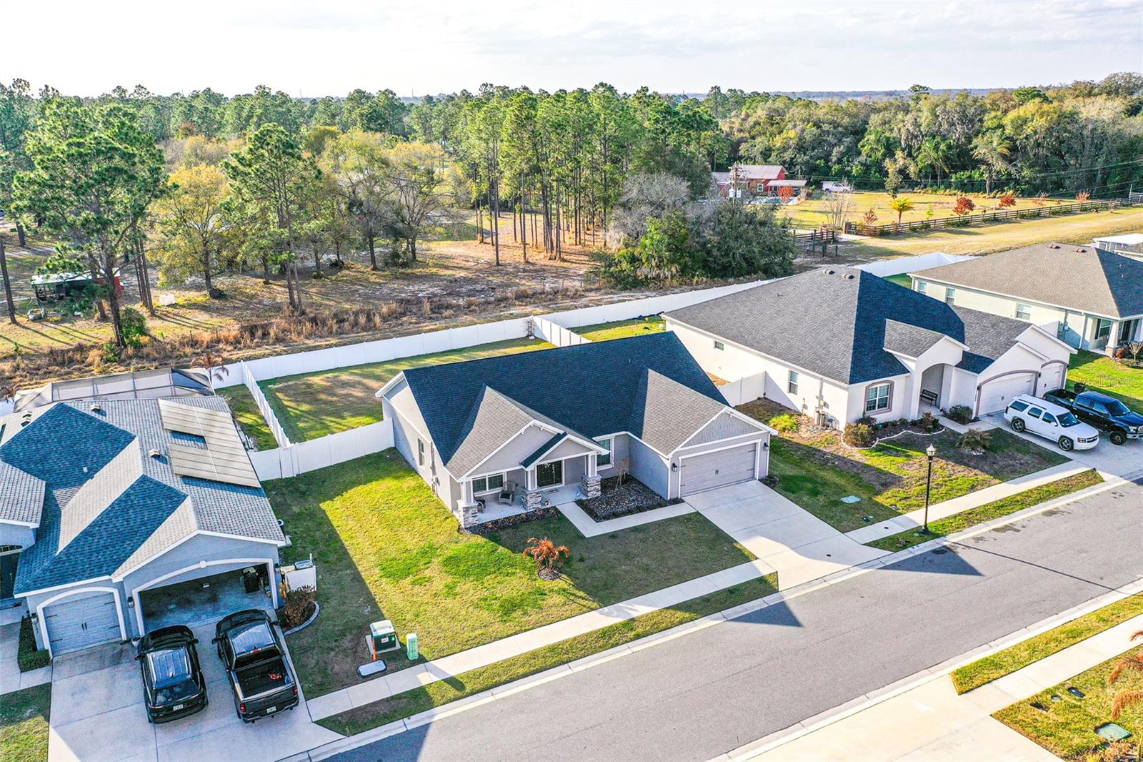 1097 SANDPIPER LOOP