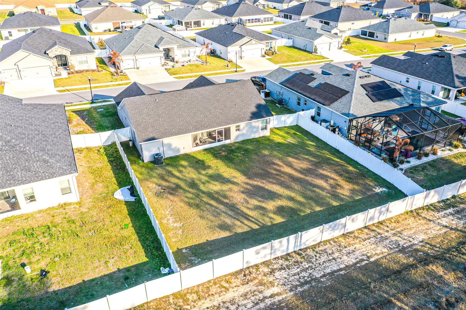 1097 SANDPIPER LOOP