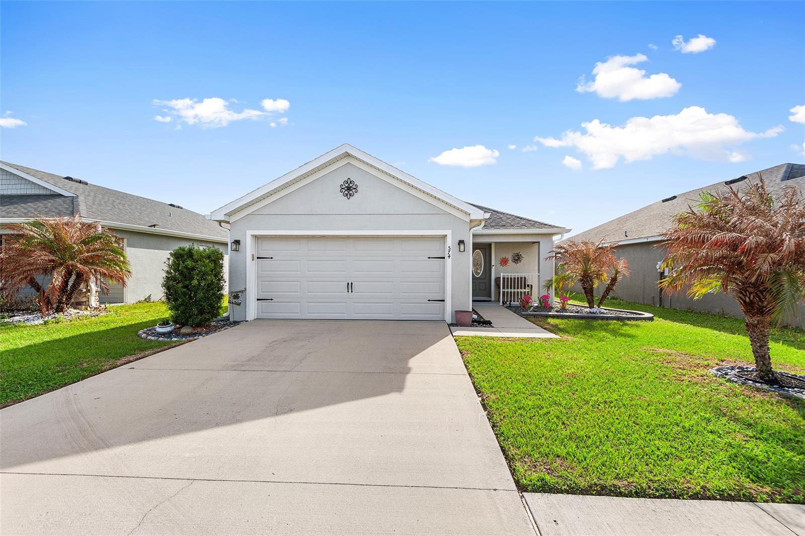 574 LORIENT DR