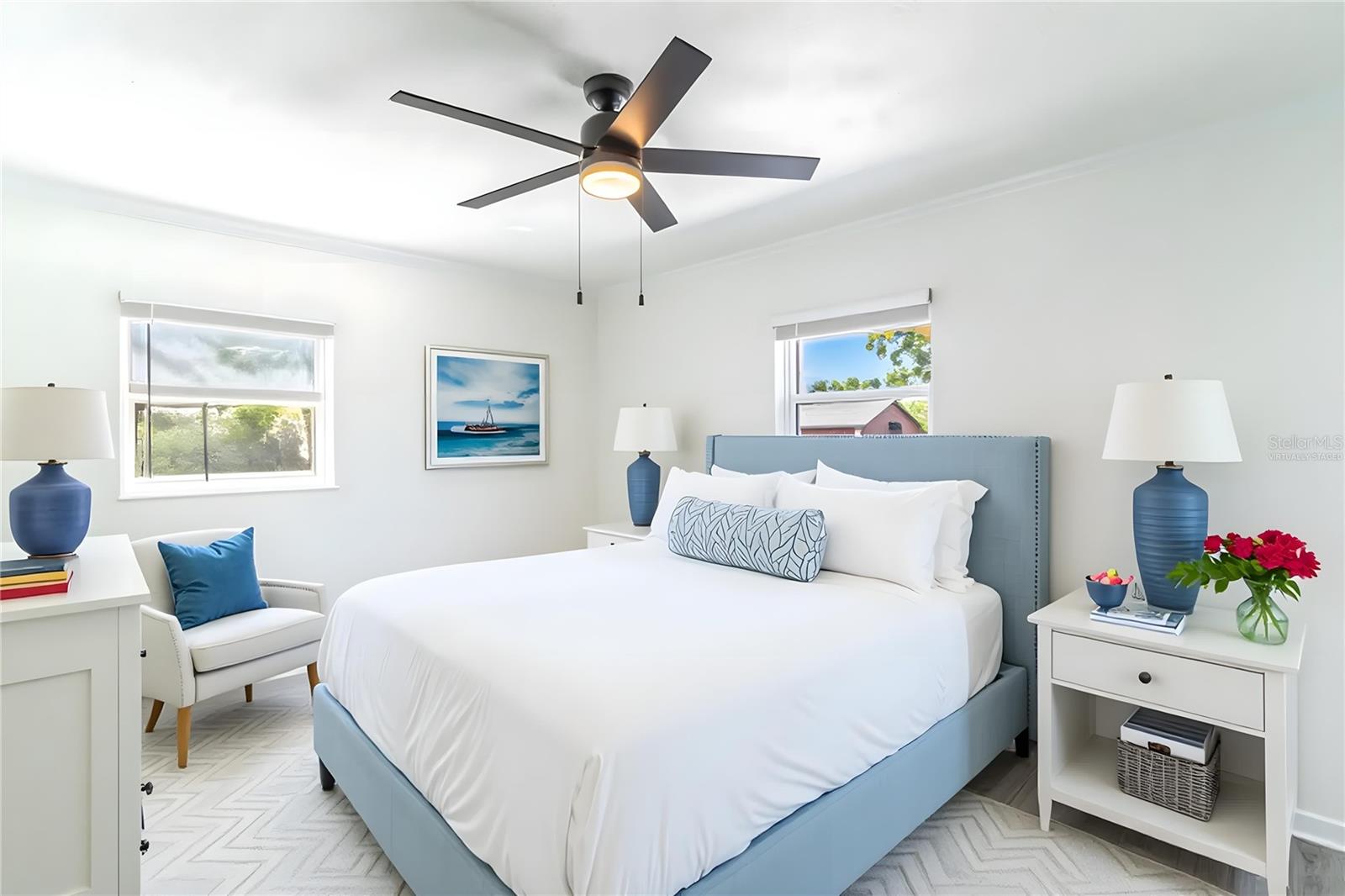 4006 HOLLYHEAD CIR S