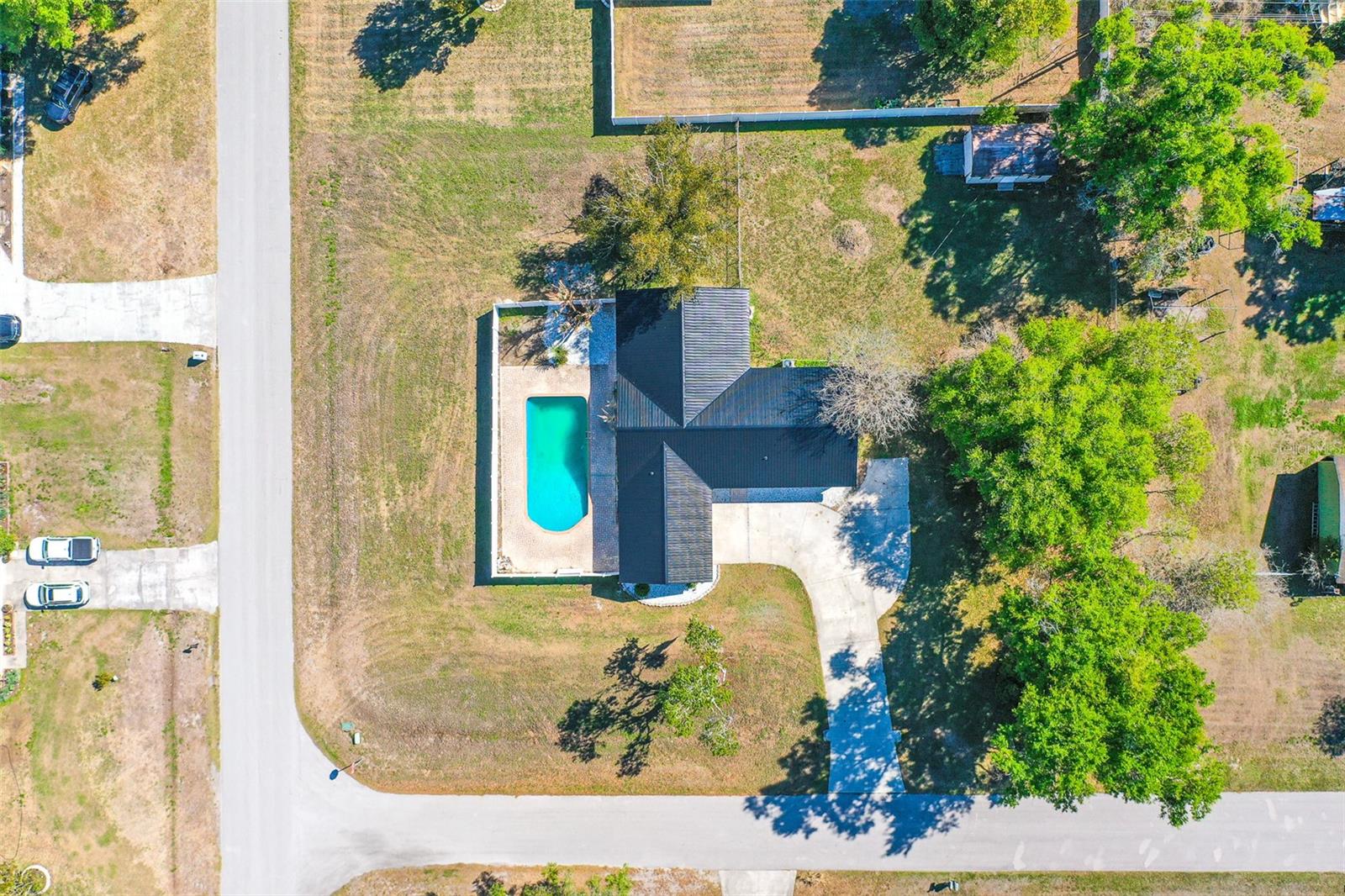 4006 HOLLYHEAD CIR S