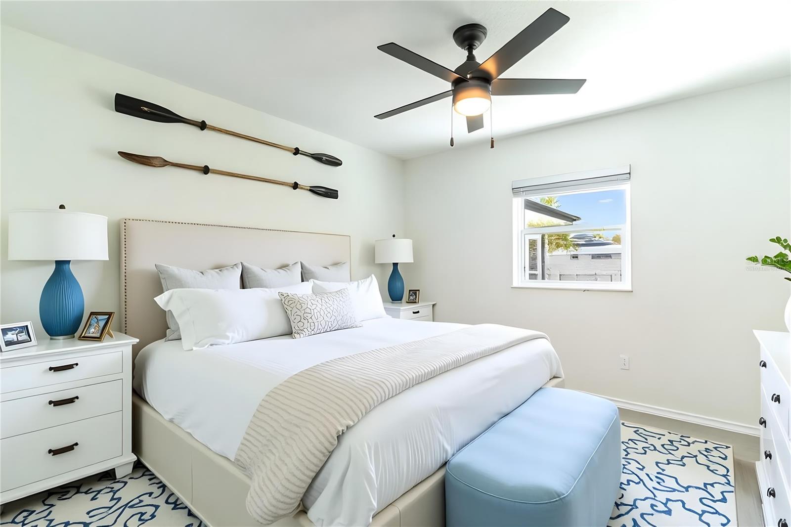 4006 HOLLYHEAD CIR S