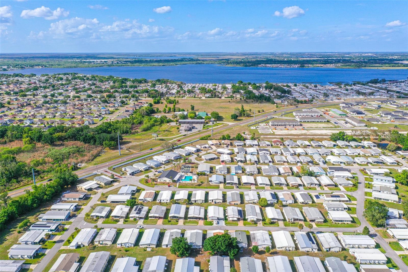 6450 HOLLYBERRY LN NE