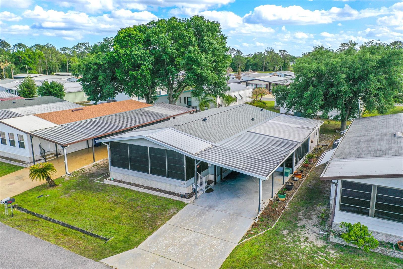 6450 HOLLYBERRY LN NE