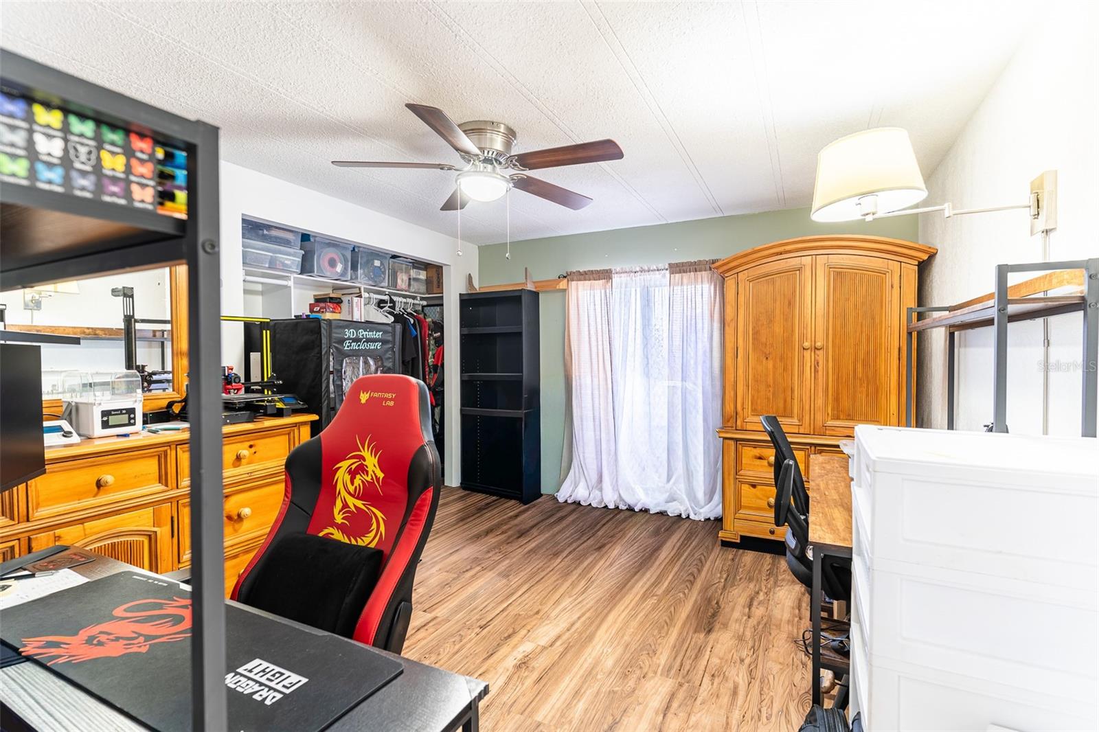 6450 HOLLYBERRY LN NE