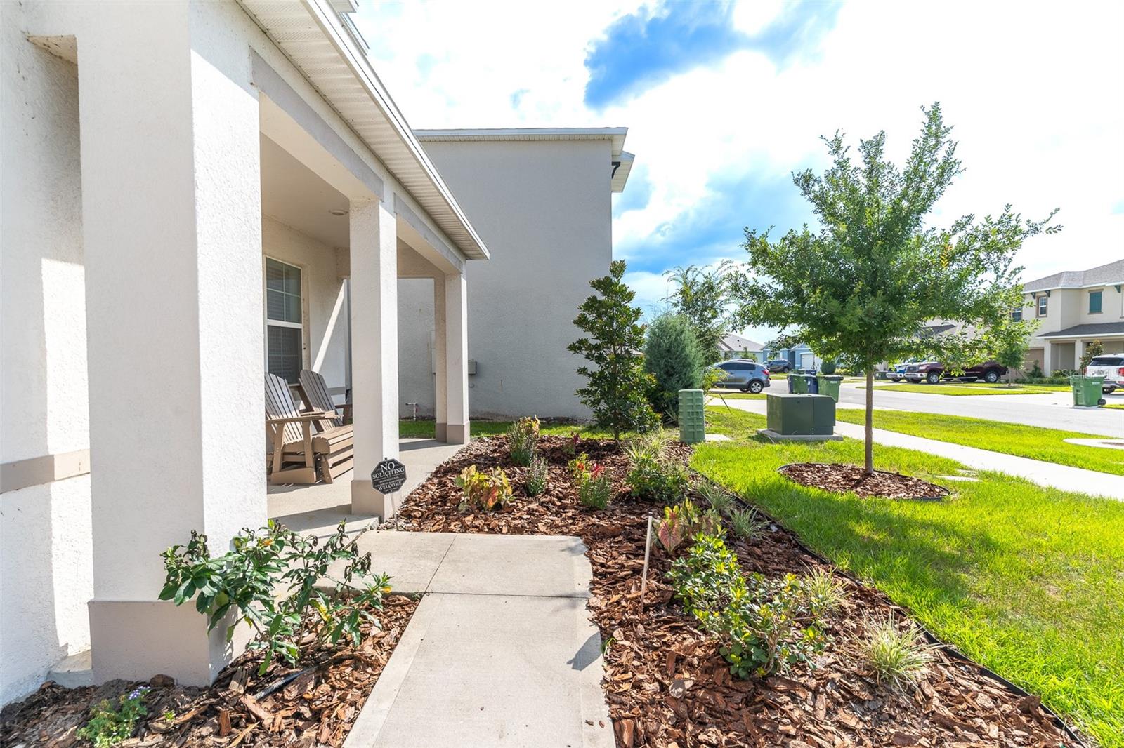 1328 DAISY FIELD DR