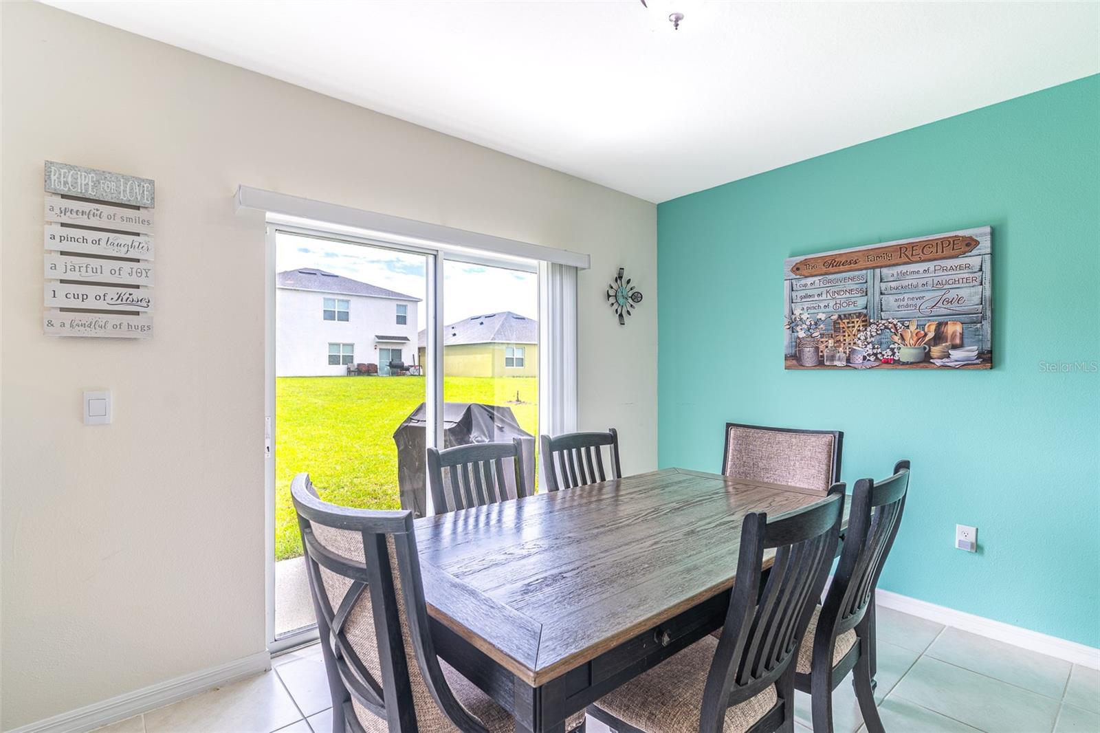 1328 DAISY FIELD DR