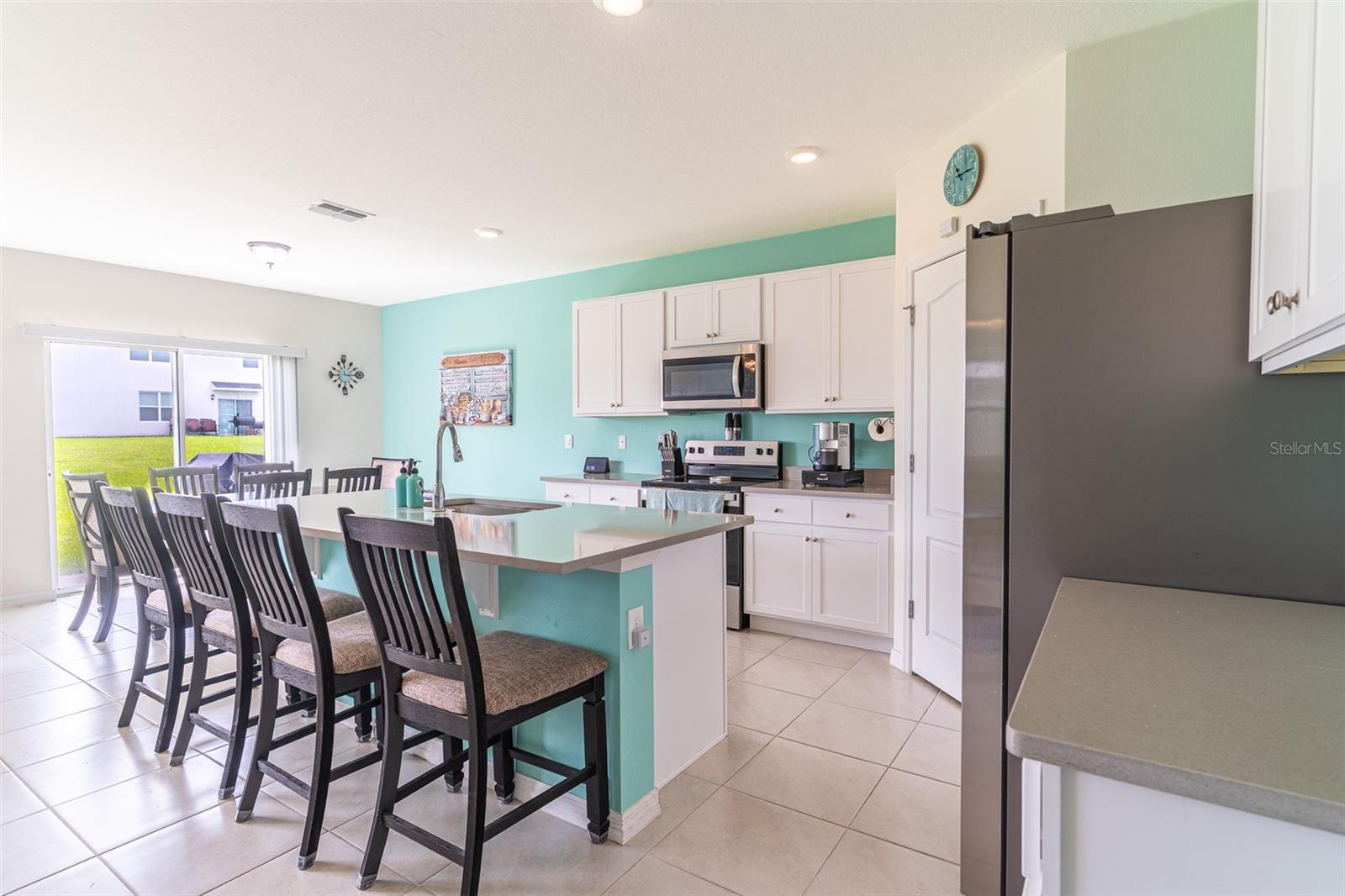 1328 DAISY FIELD DR