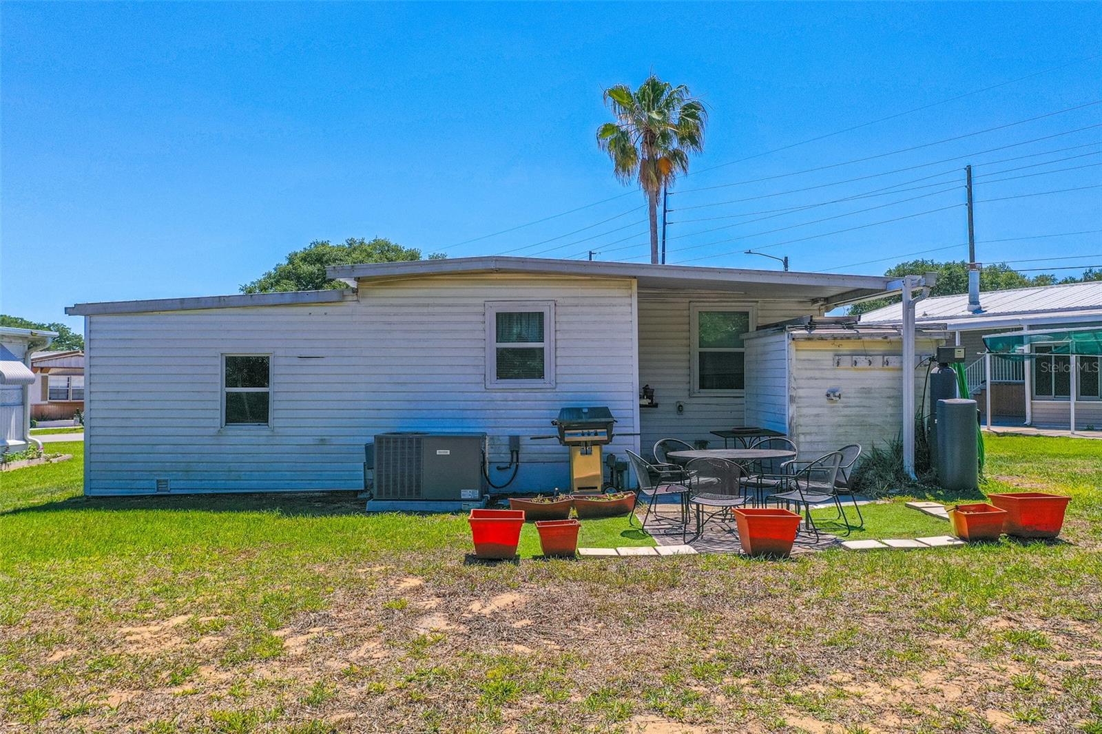 107 EDGEWOOD BLVD