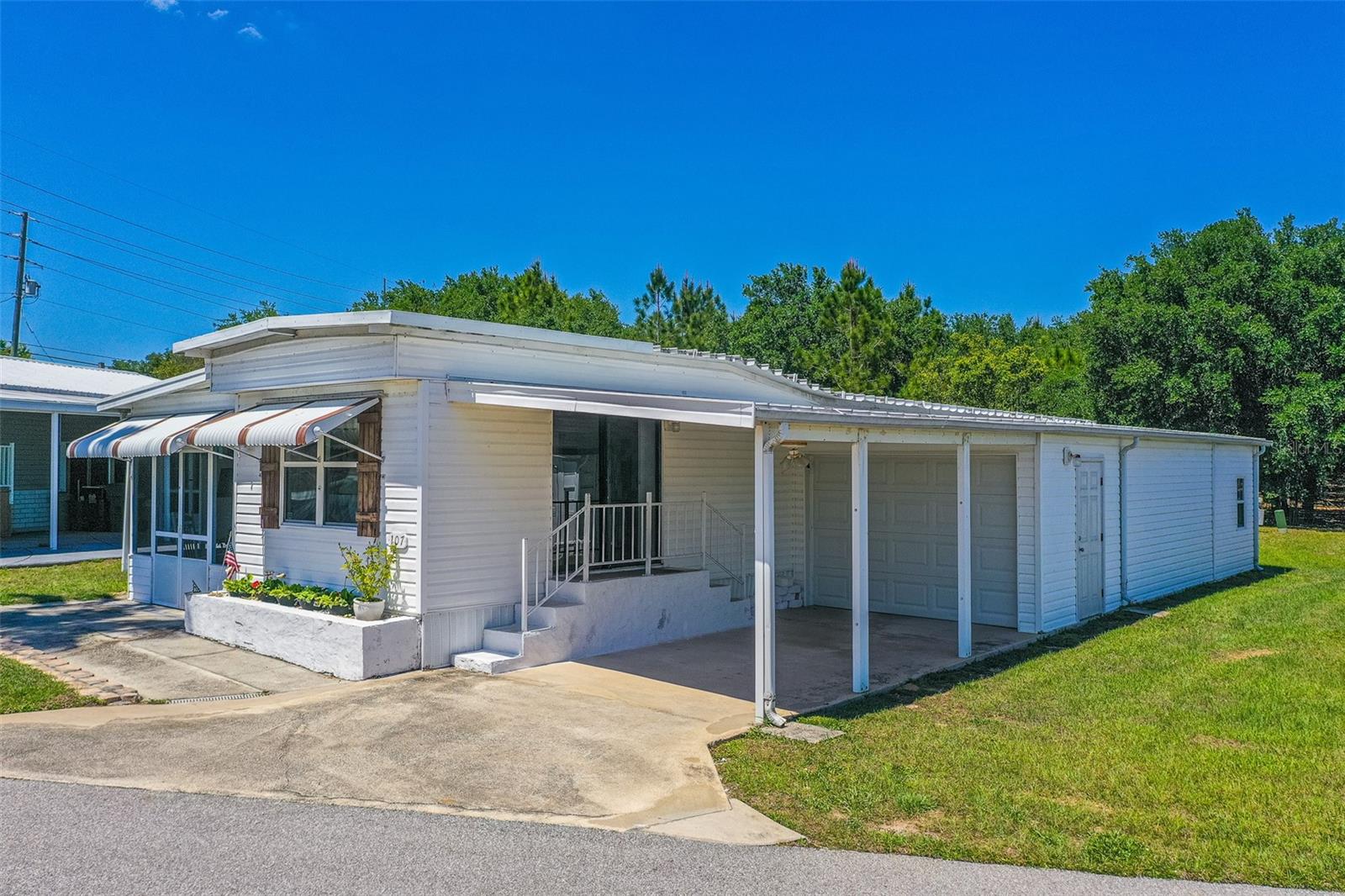 107 EDGEWOOD BLVD