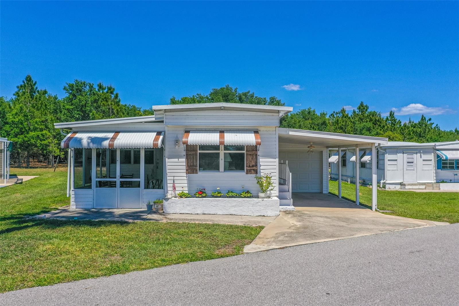 107 EDGEWOOD BLVD