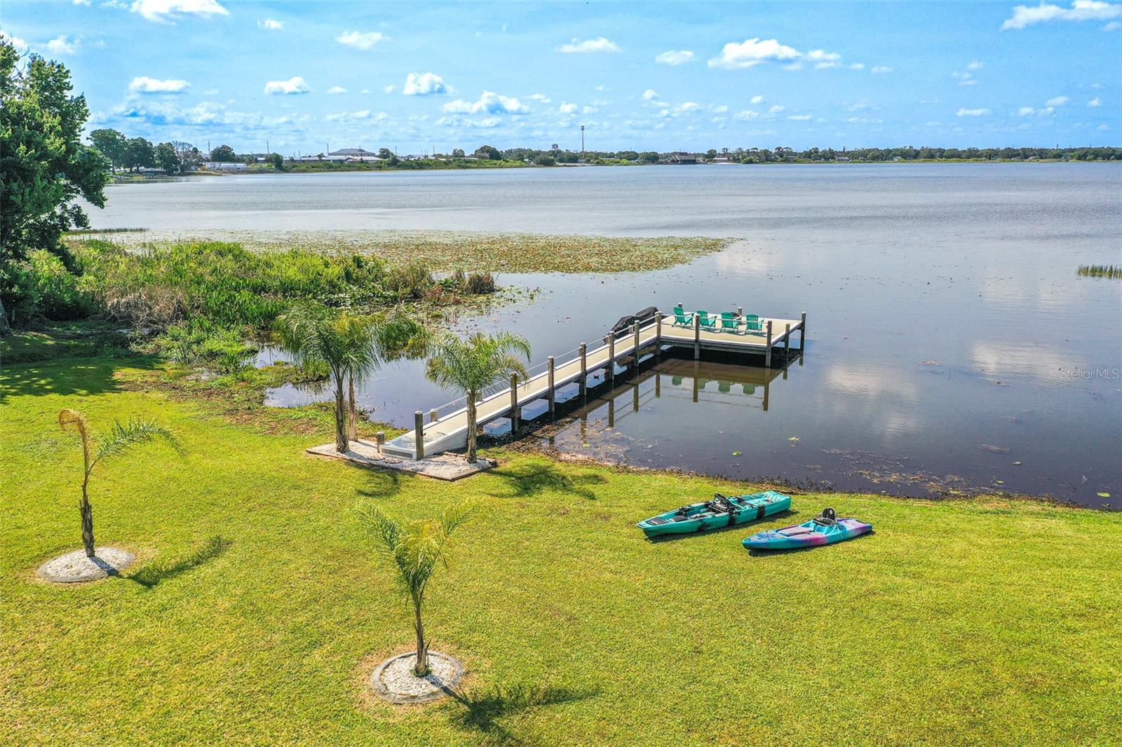 1290 N LAKE SHIPP DR N