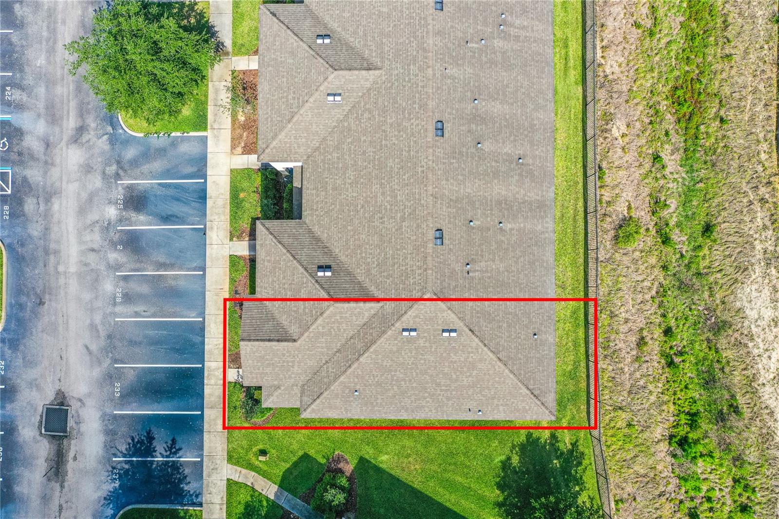 233 PRIMROSE DR