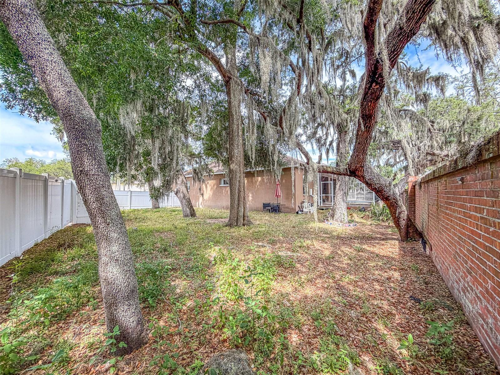 2539 CENTENNIAL FALCON DR