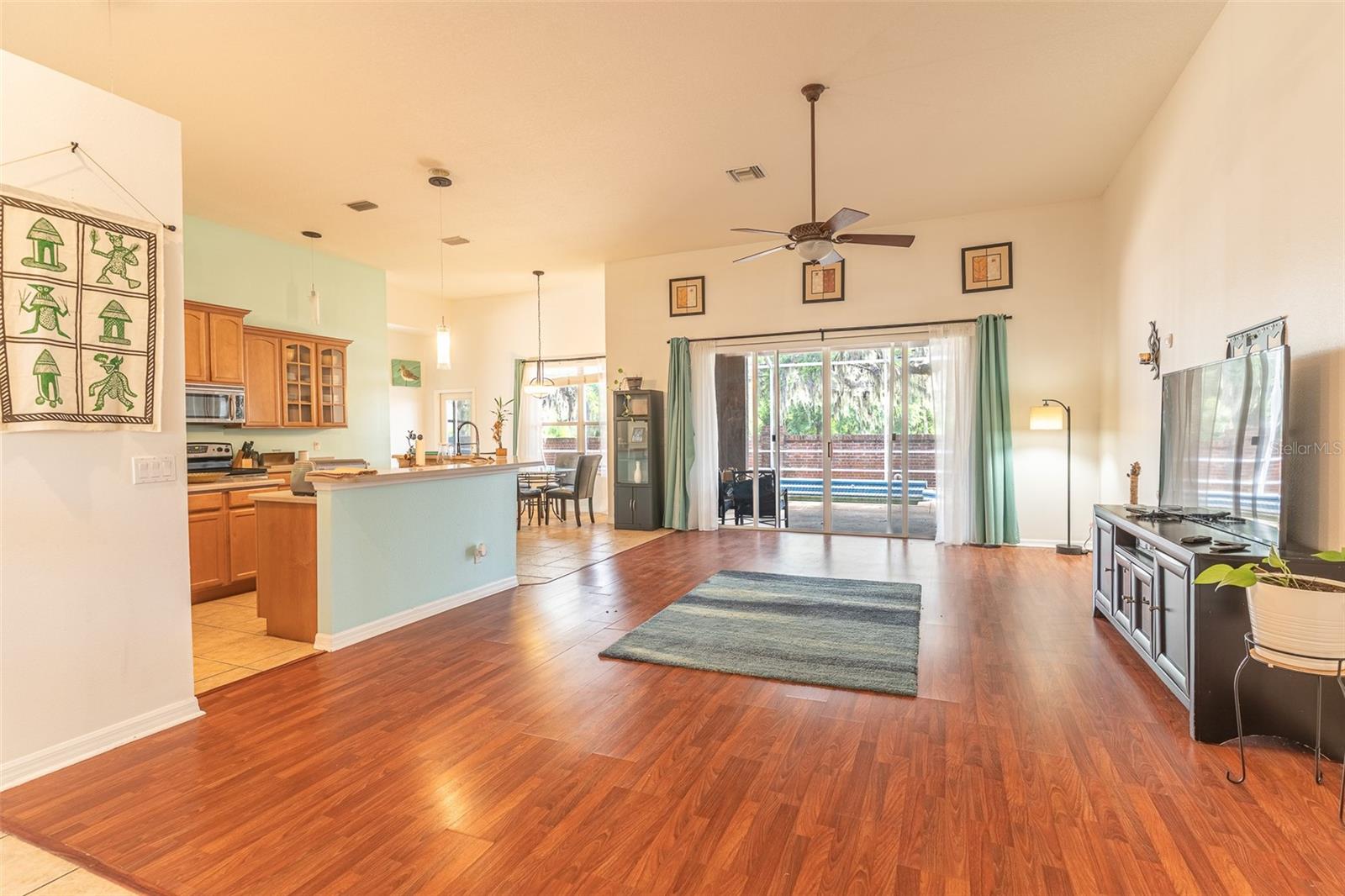 2539 CENTENNIAL FALCON DR