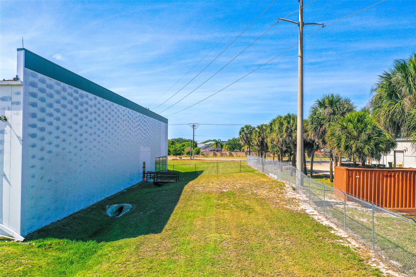 295 BARNES BLVD