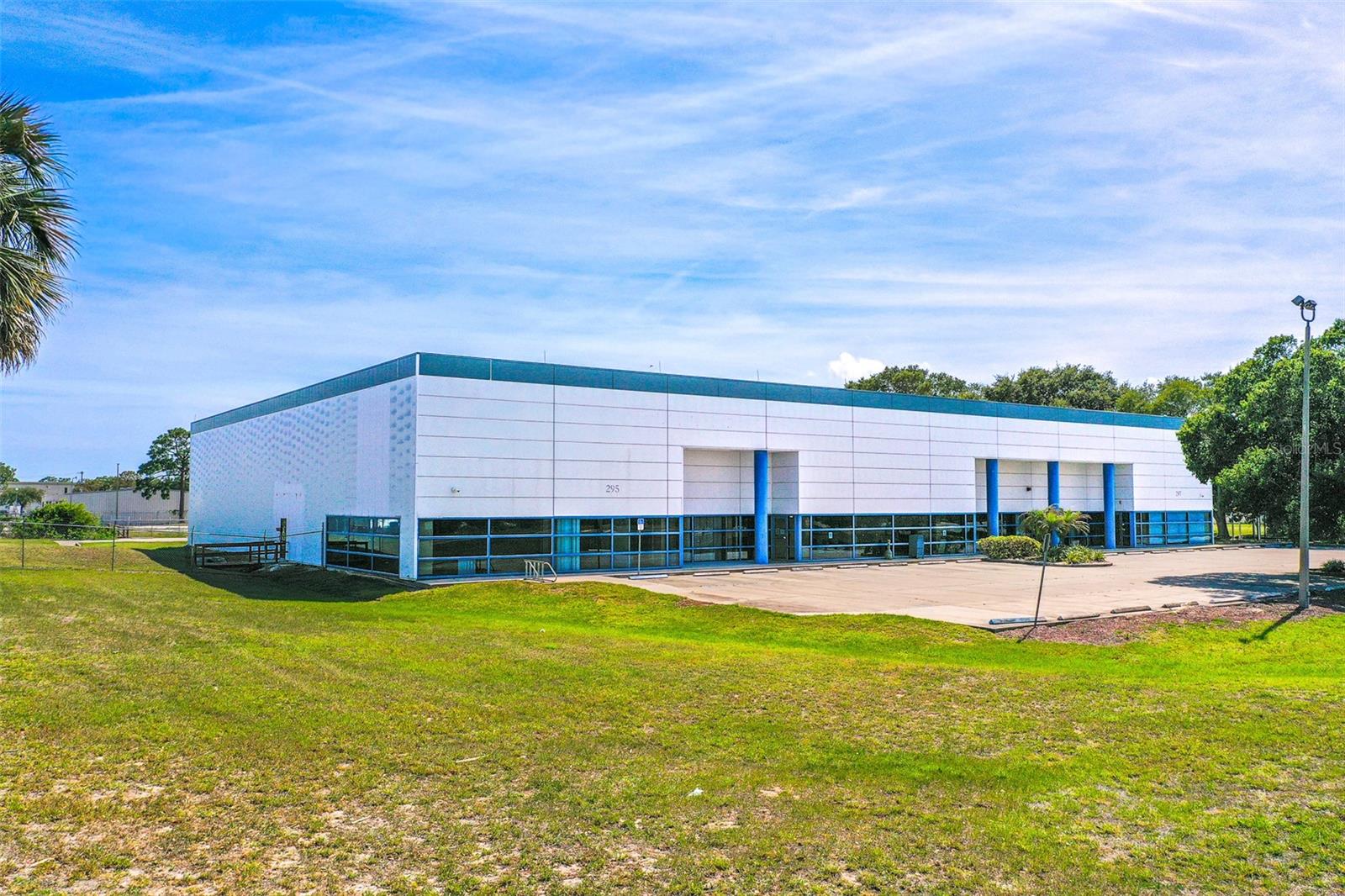 295 BARNES BLVD
