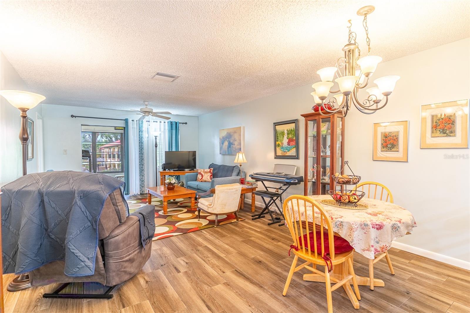 3007 GRANADA CT #4