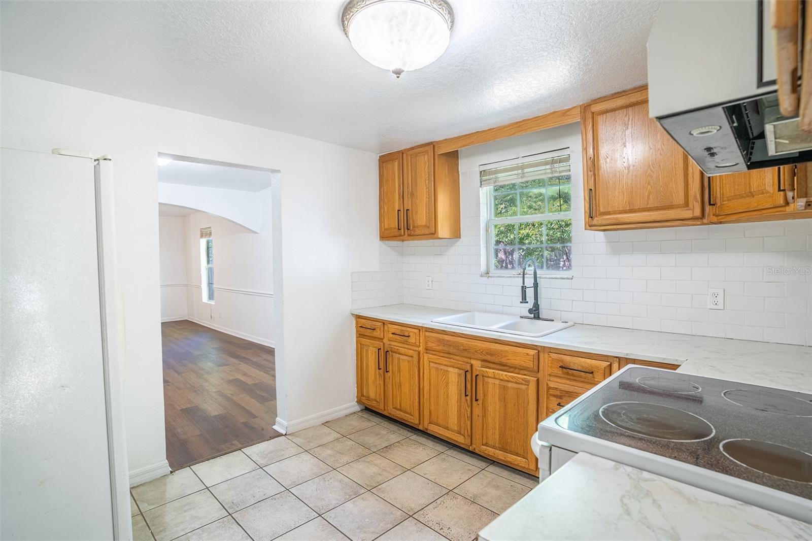 308 W DIXIE ST