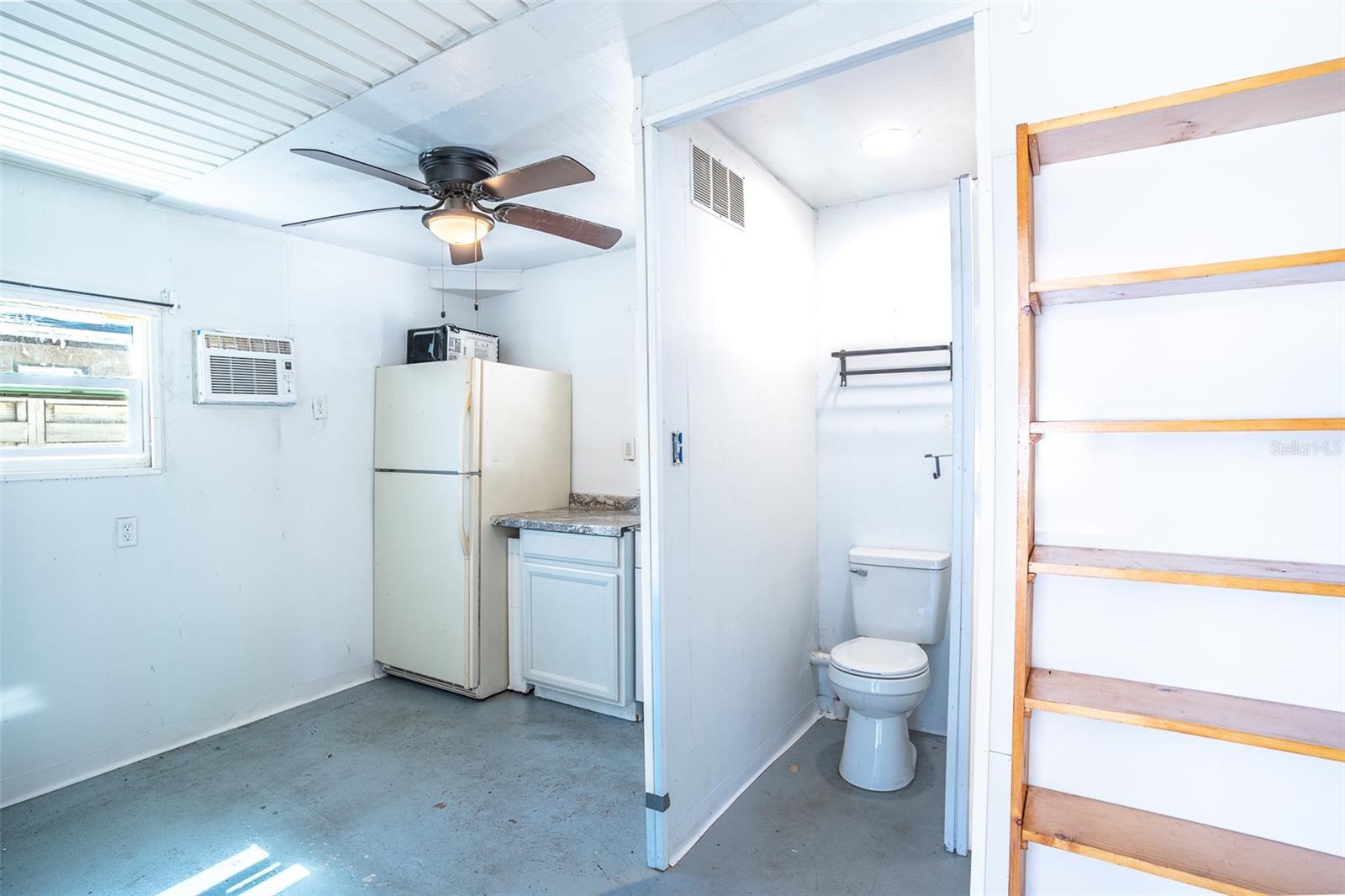 308 W DIXIE ST