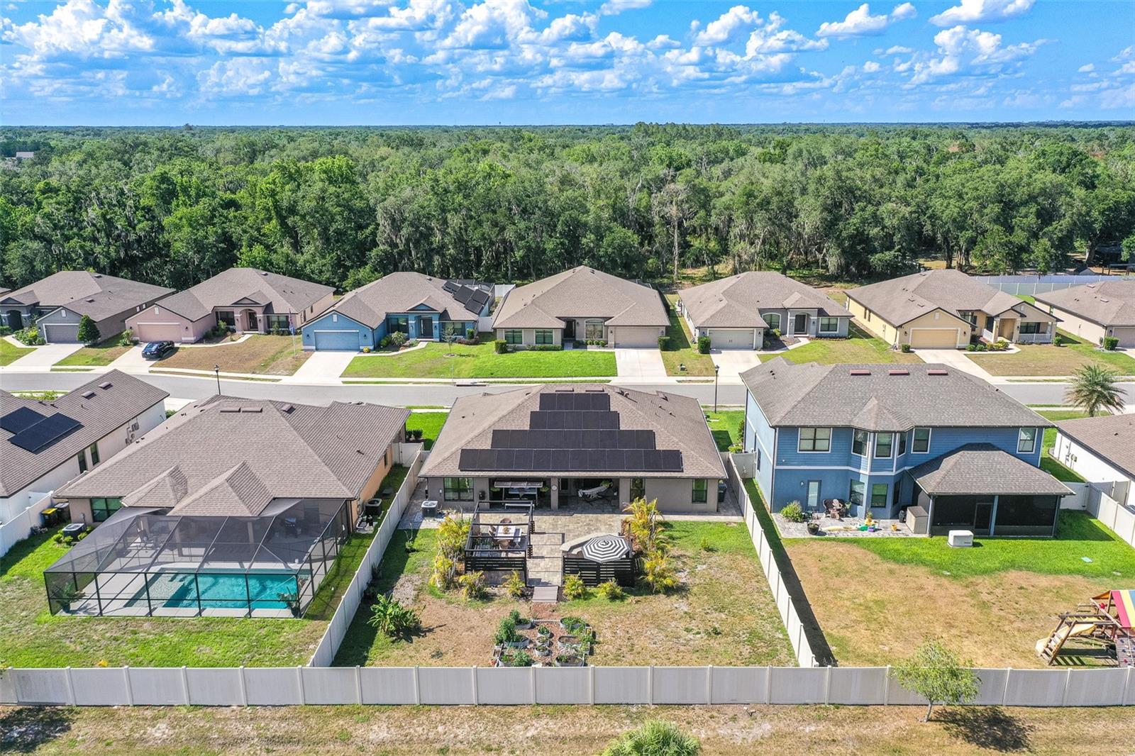 132 HERITAGE PARK LN