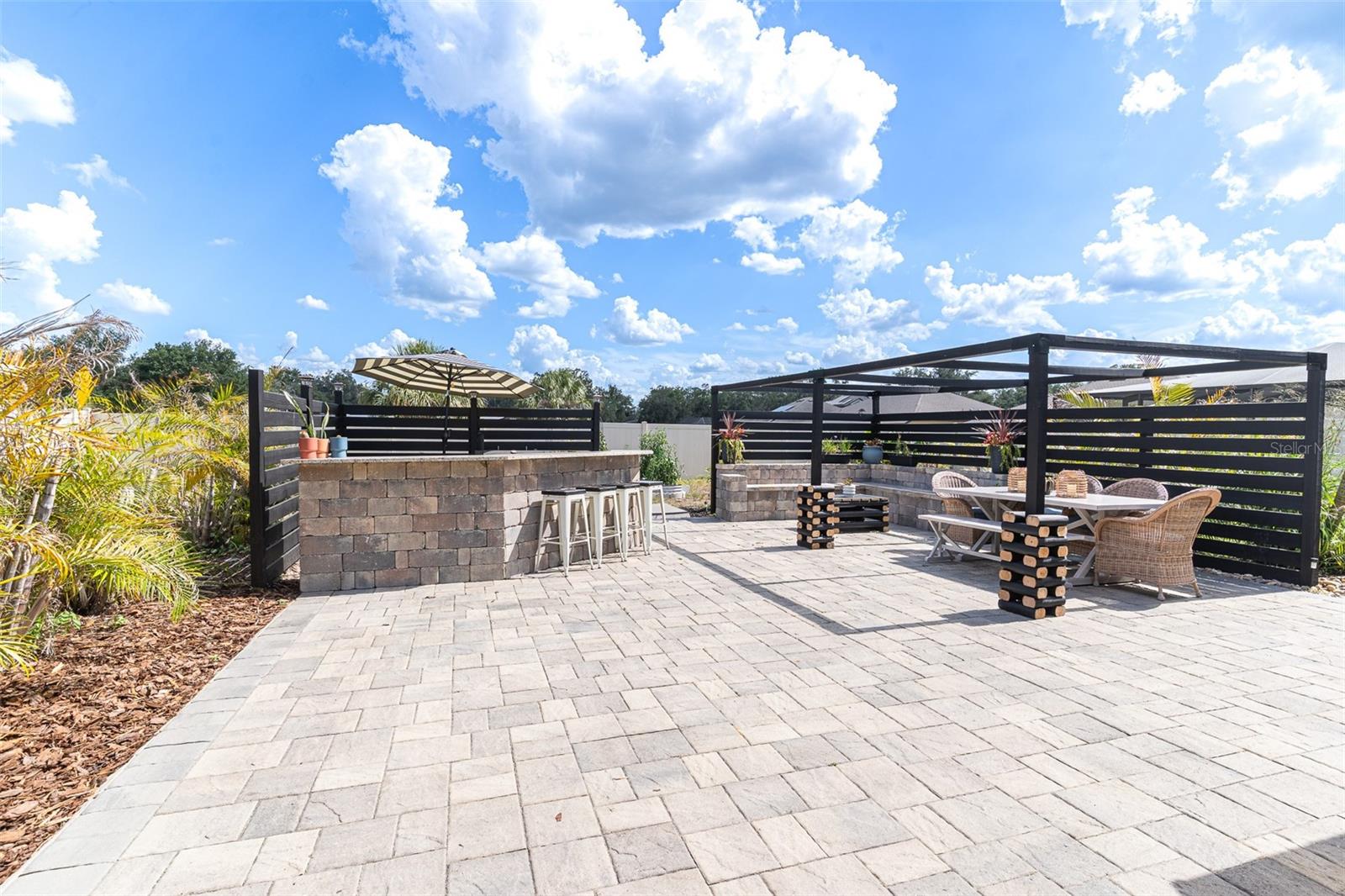 132 HERITAGE PARK LN