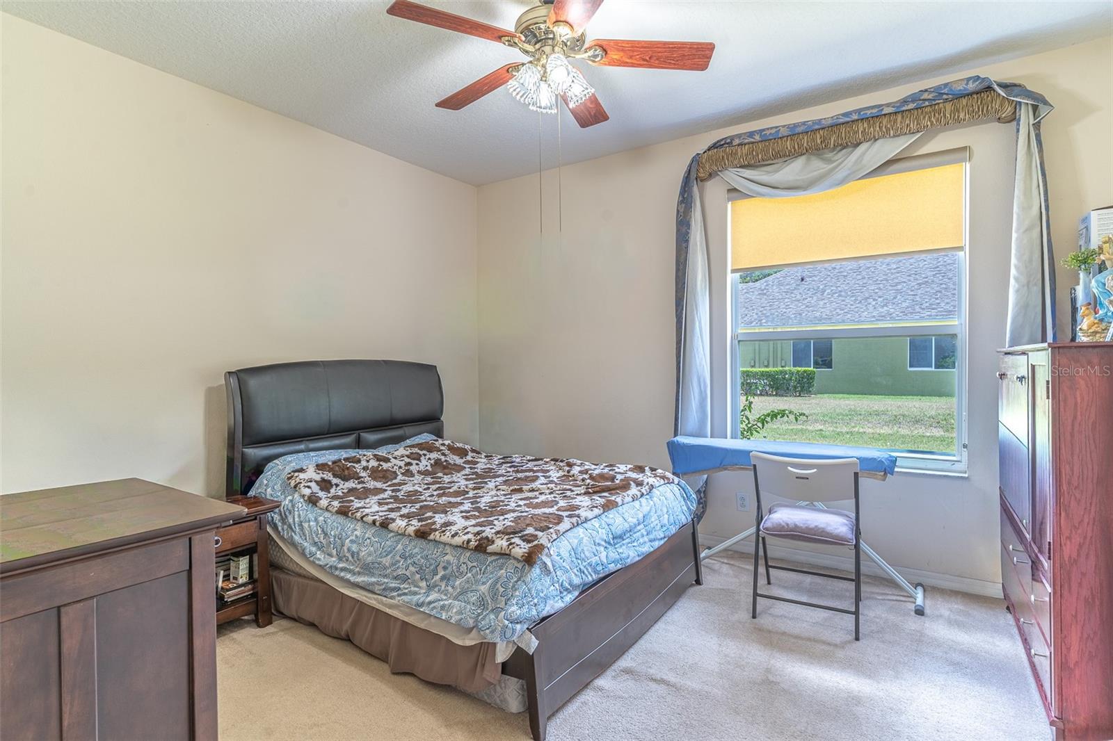 915 HICKORY FORK DR