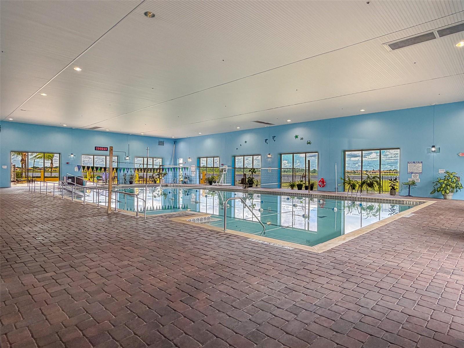 1394 OAKMONT DR