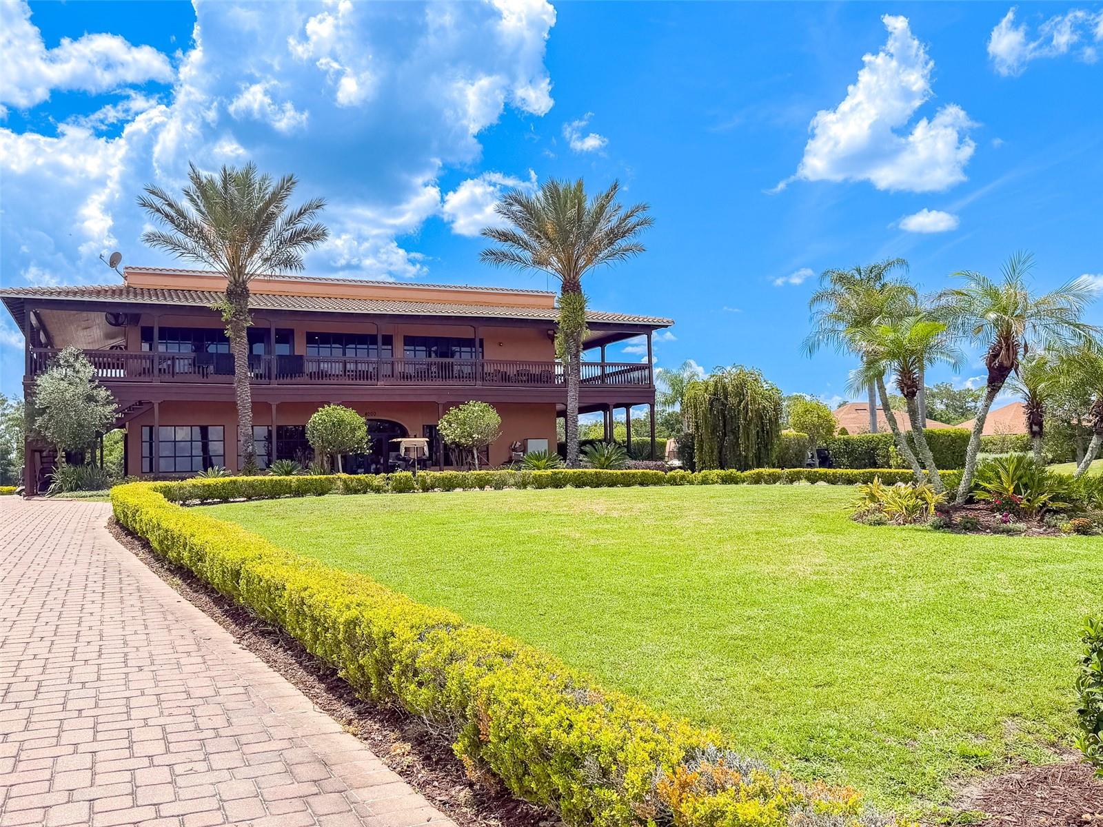1394 OAKMONT DR