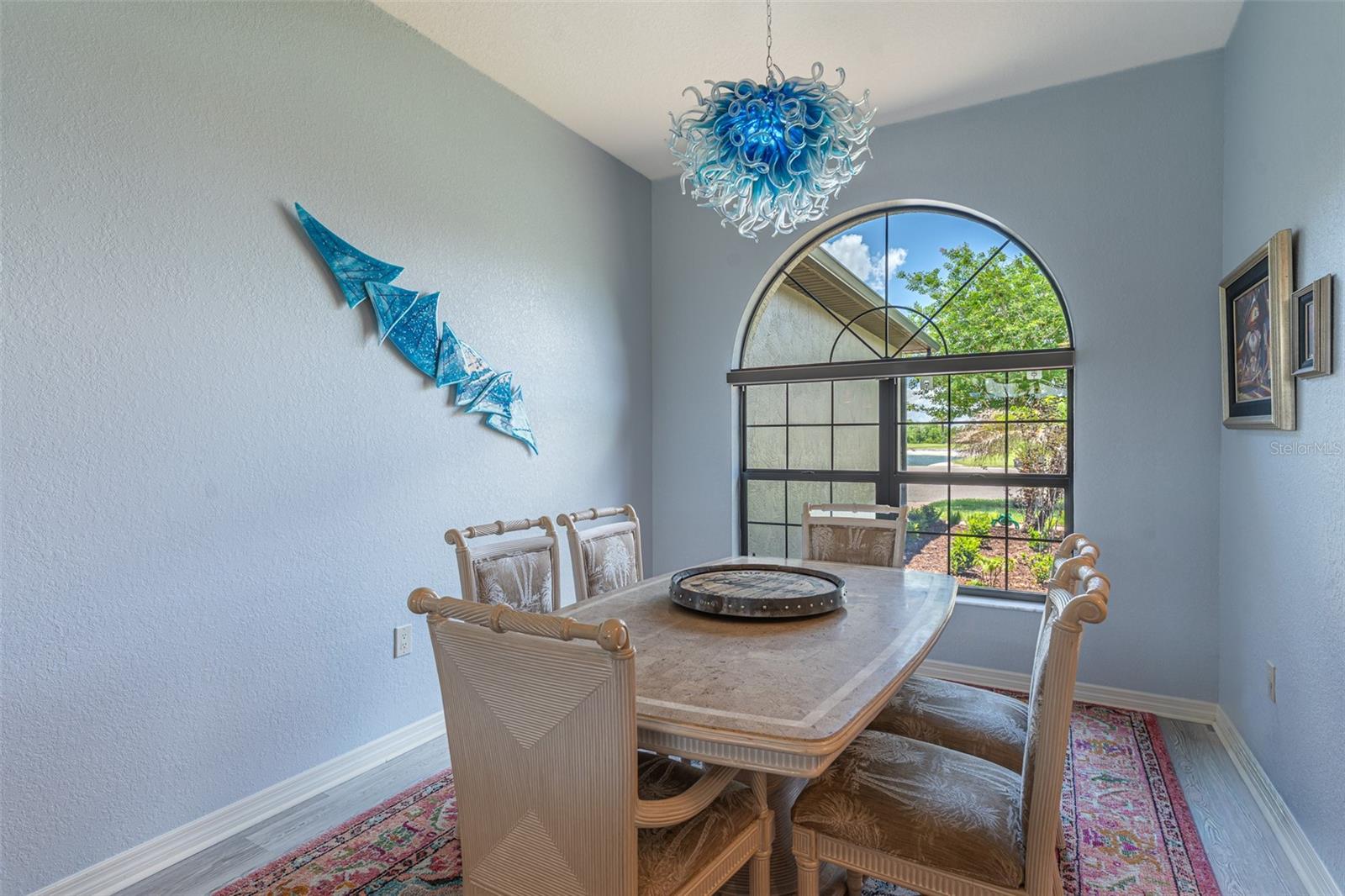 1394 OAKMONT DR