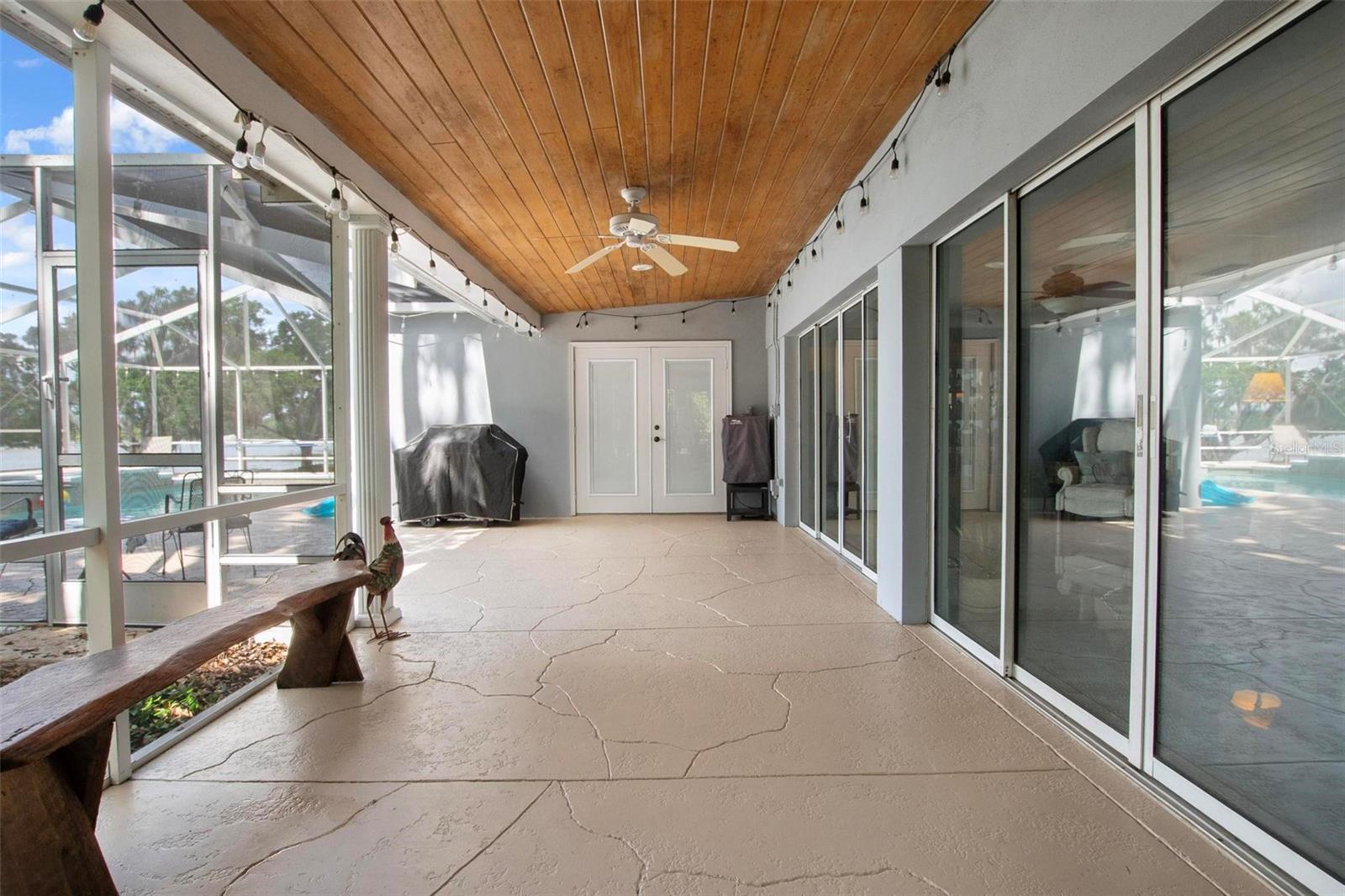 250 BRIGHAM RD NW