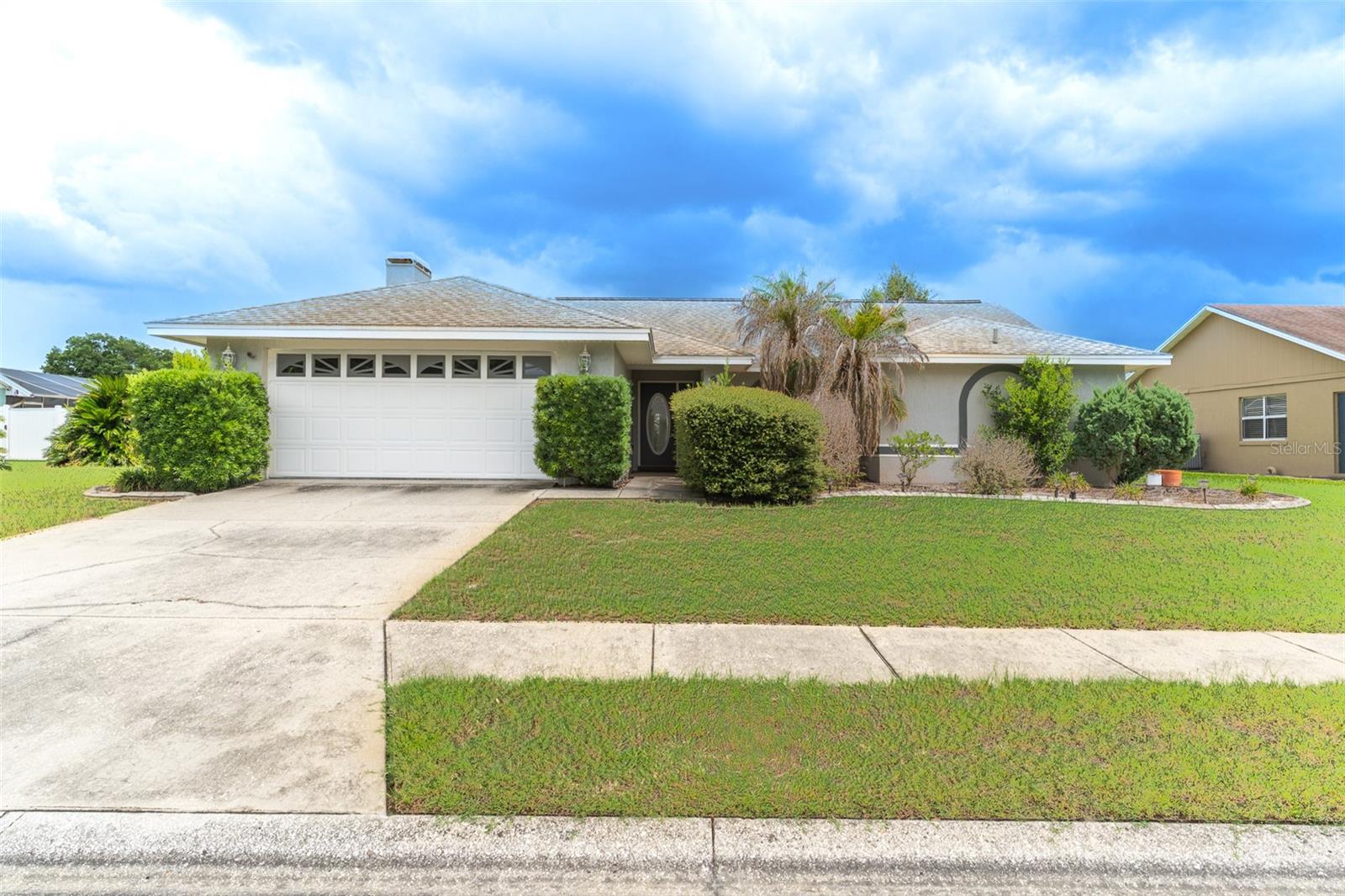 699 HUNTERS RUN BLVD