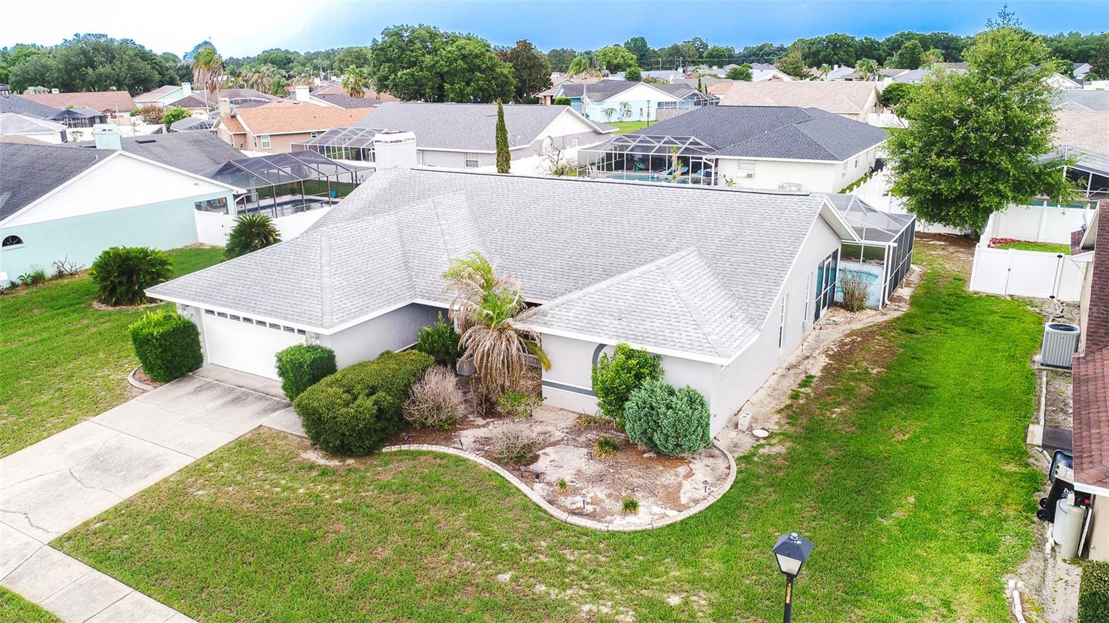 699 HUNTERS RUN BLVD