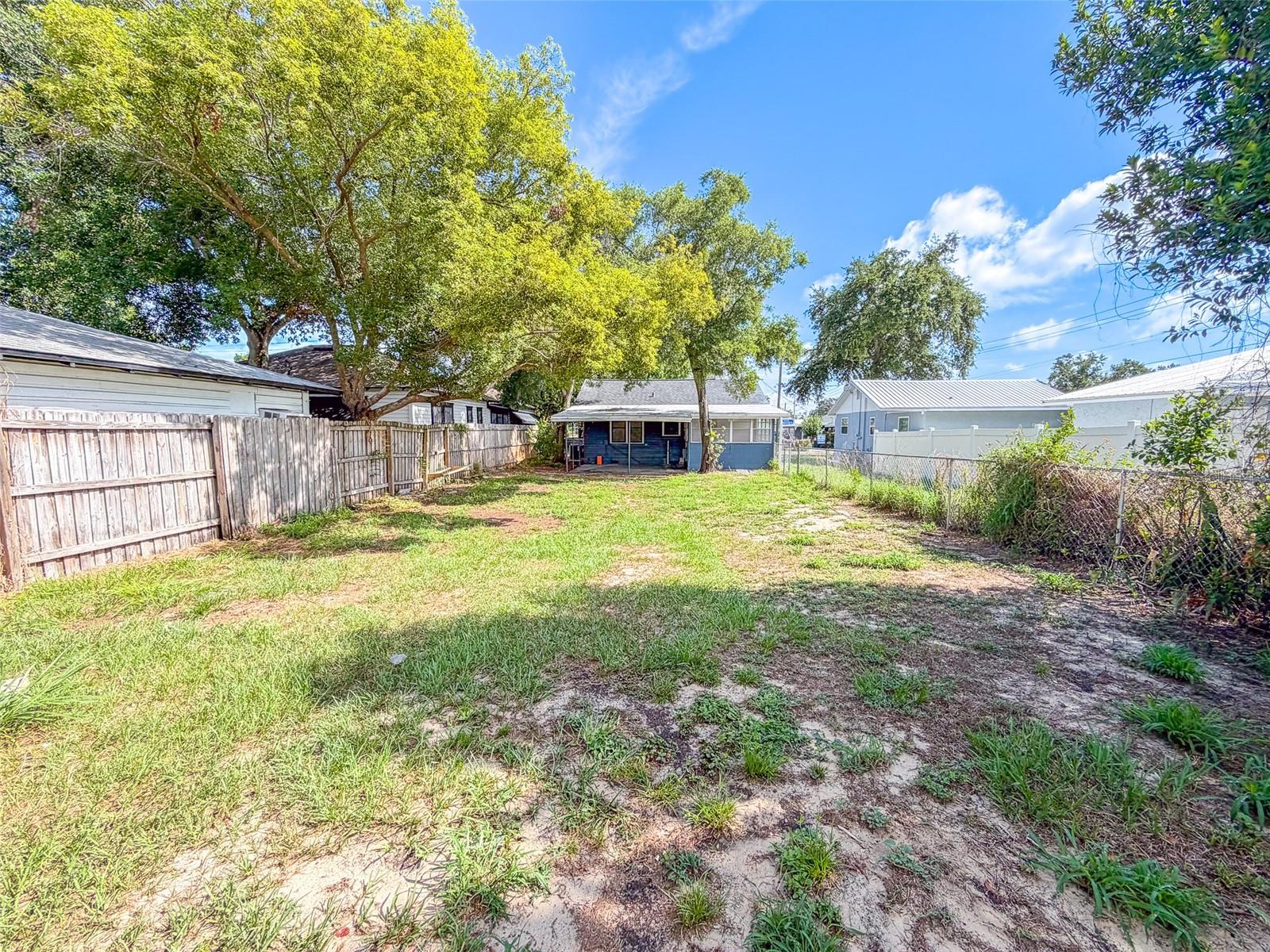 106 AVENUE D SW