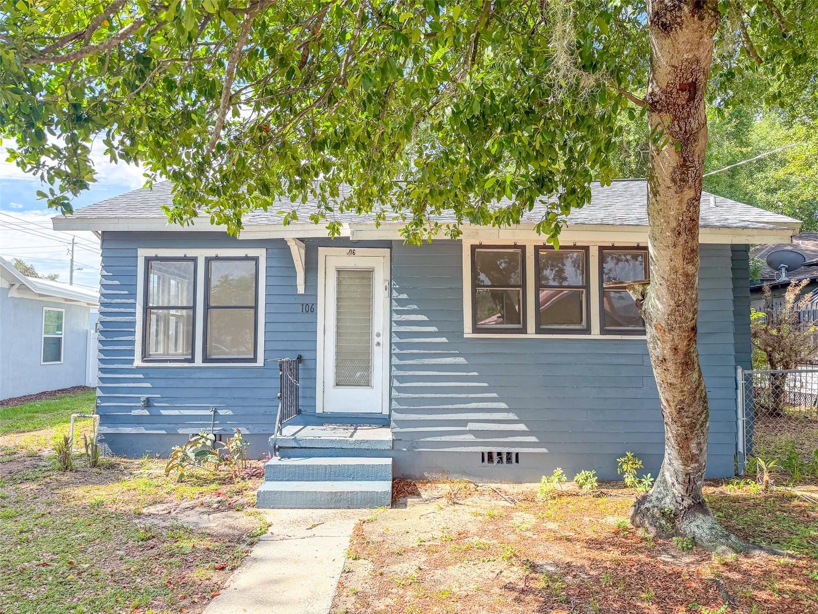106 AVENUE D SW