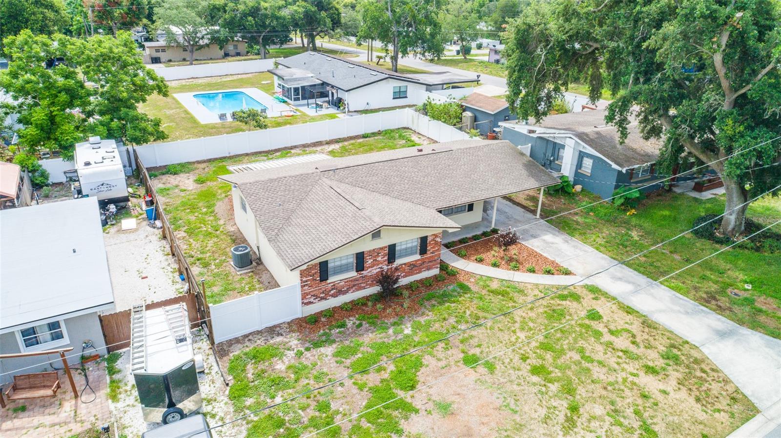 506 15TH CT NE