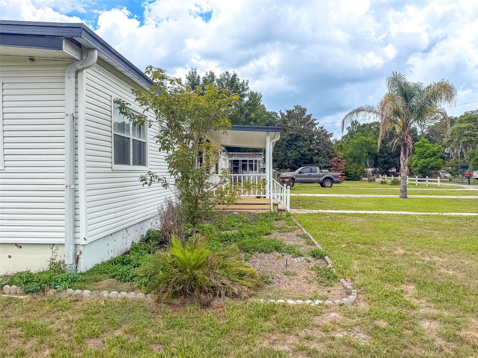 258 WATERVIEW DR