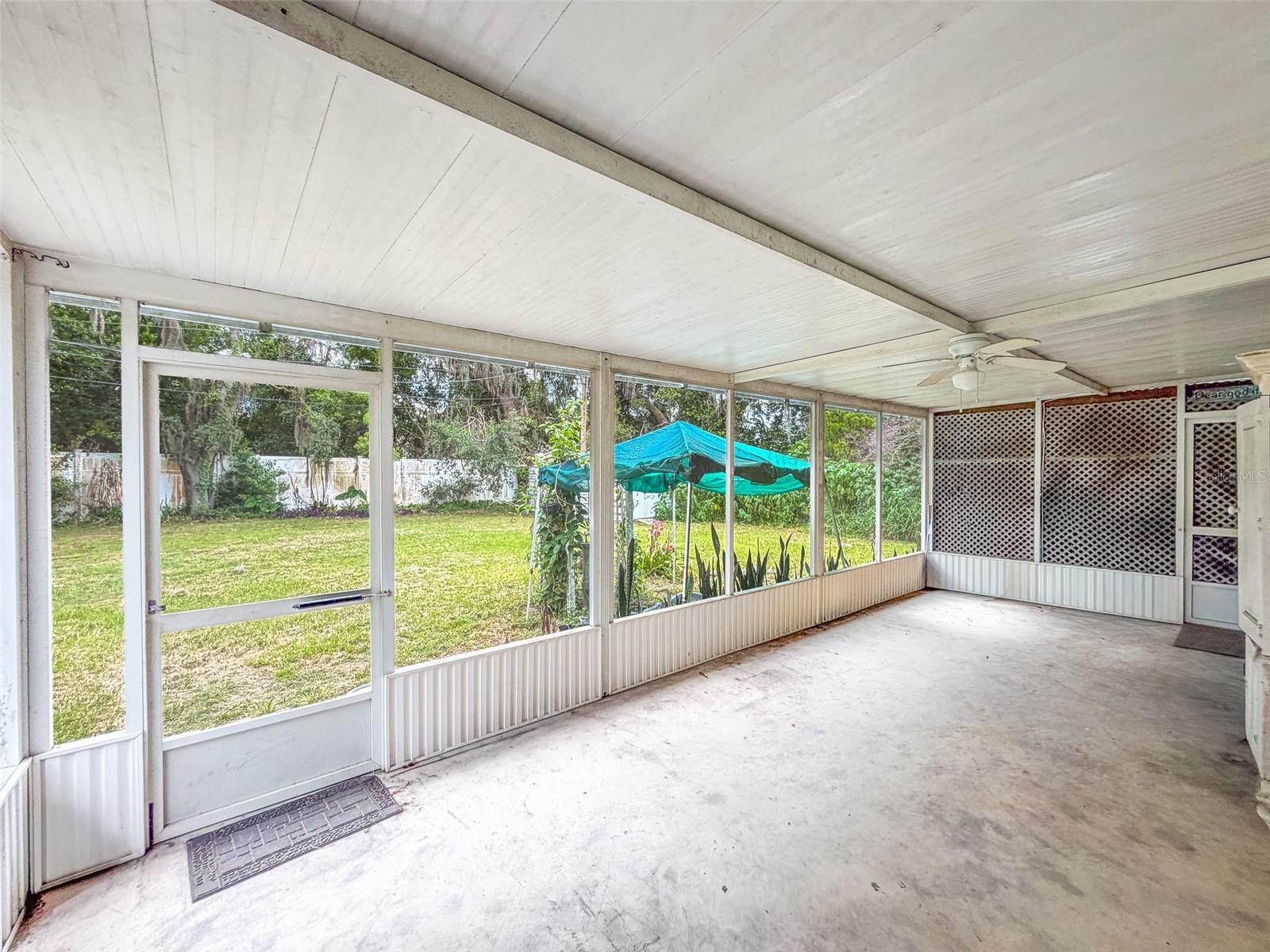 258 WATERVIEW DR
