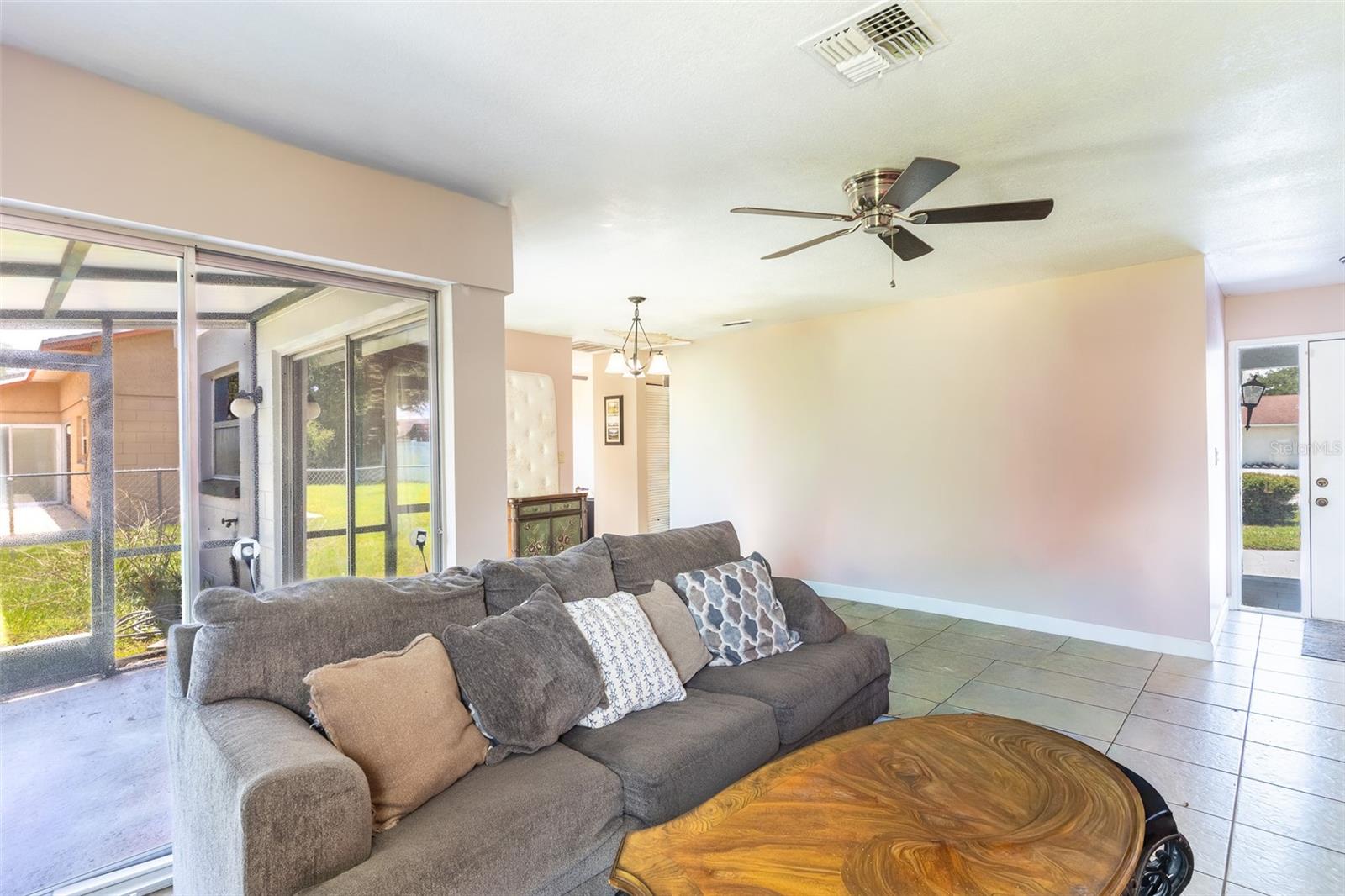 443 BALL CT