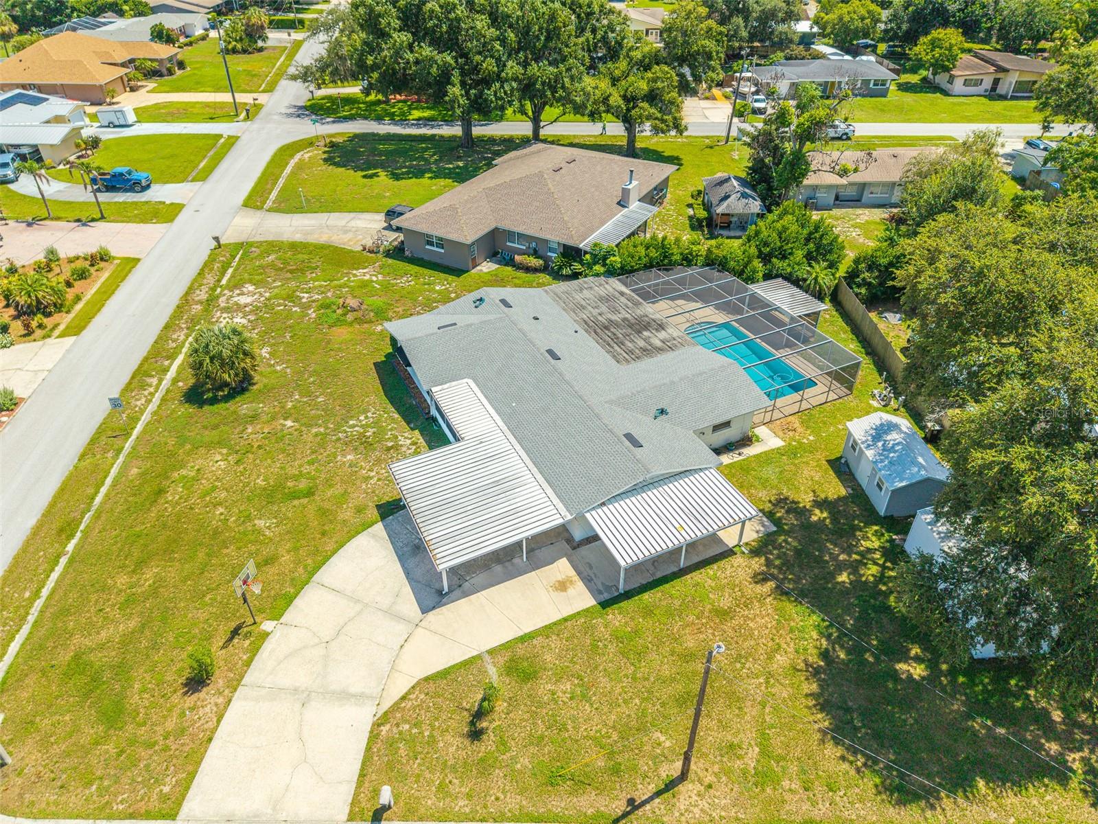 1380 S LAKE ROY DR DR