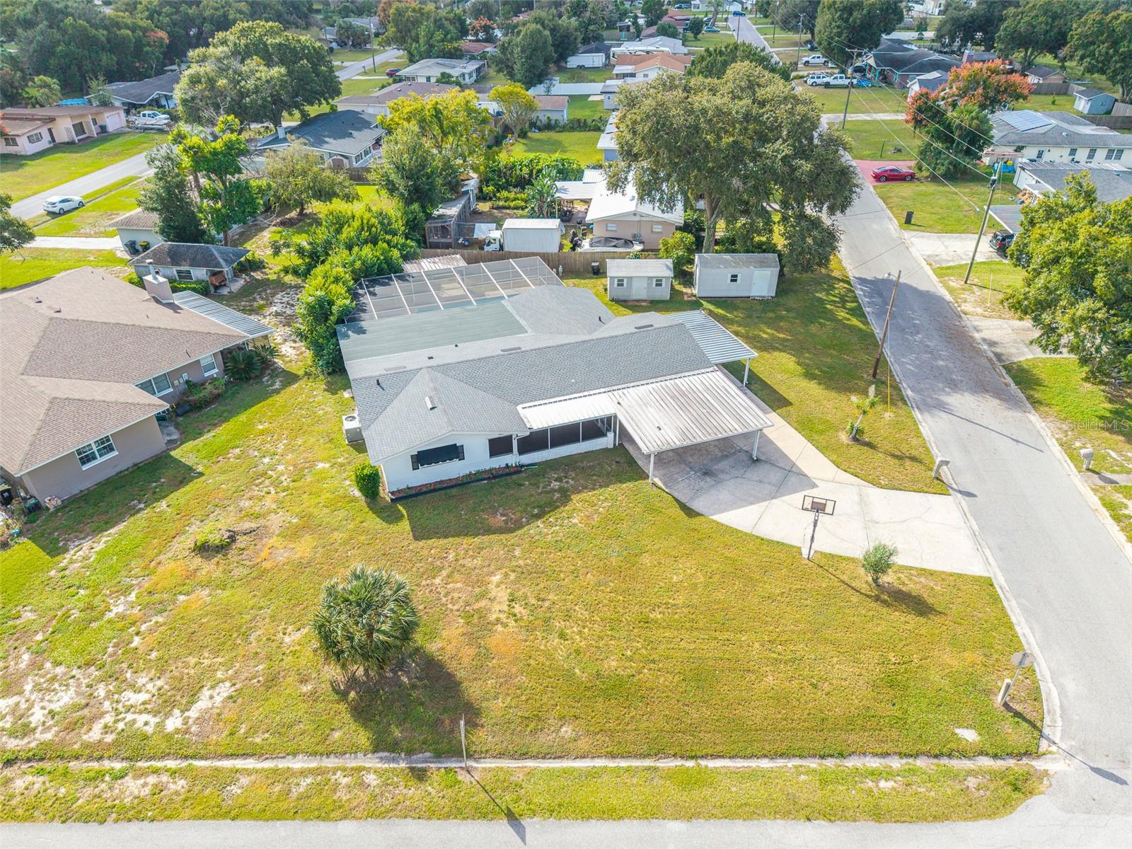 1380 S LAKE ROY DR DR