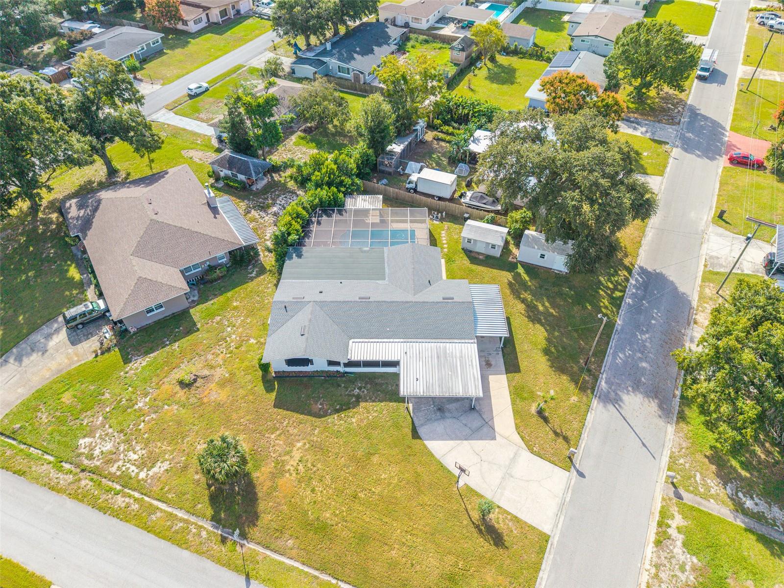1380 S LAKE ROY DR DR