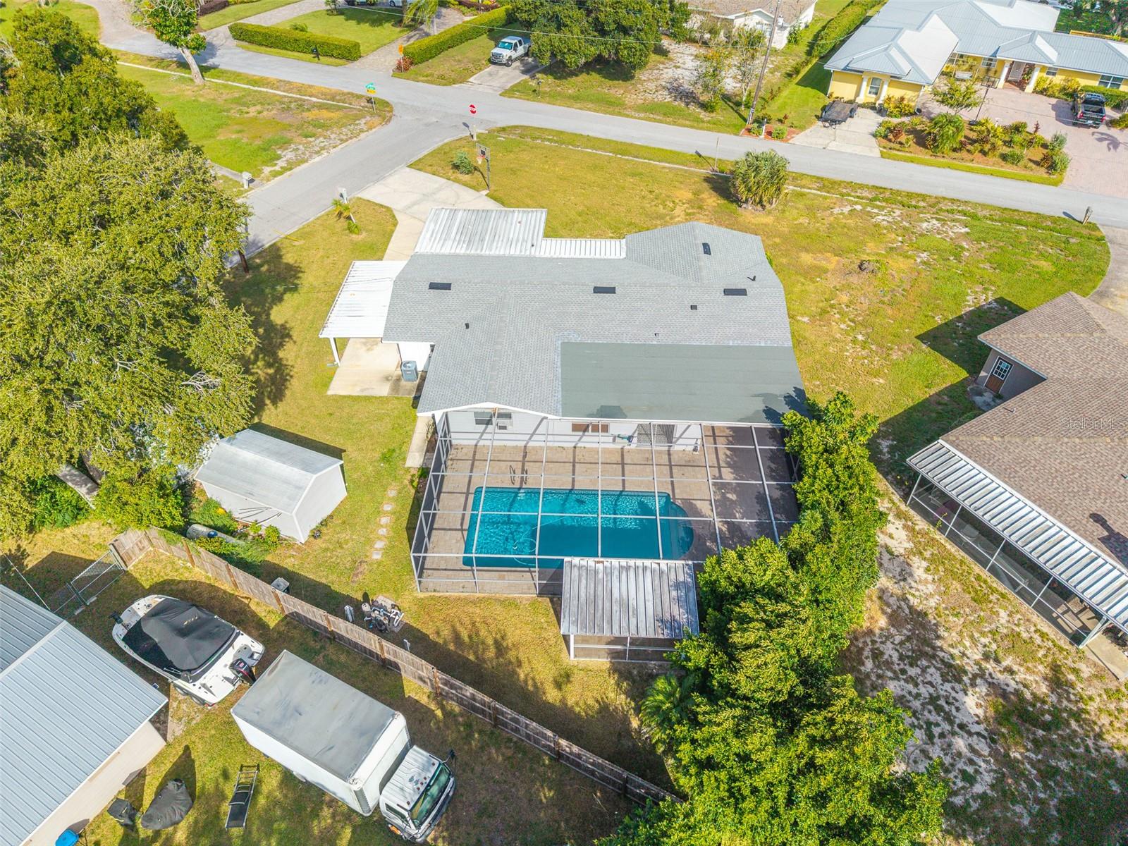 1380 S LAKE ROY DR DR