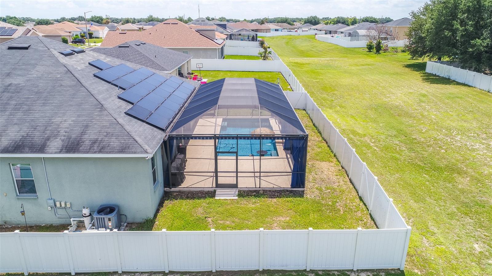 3749 FIELDSTONE CIR